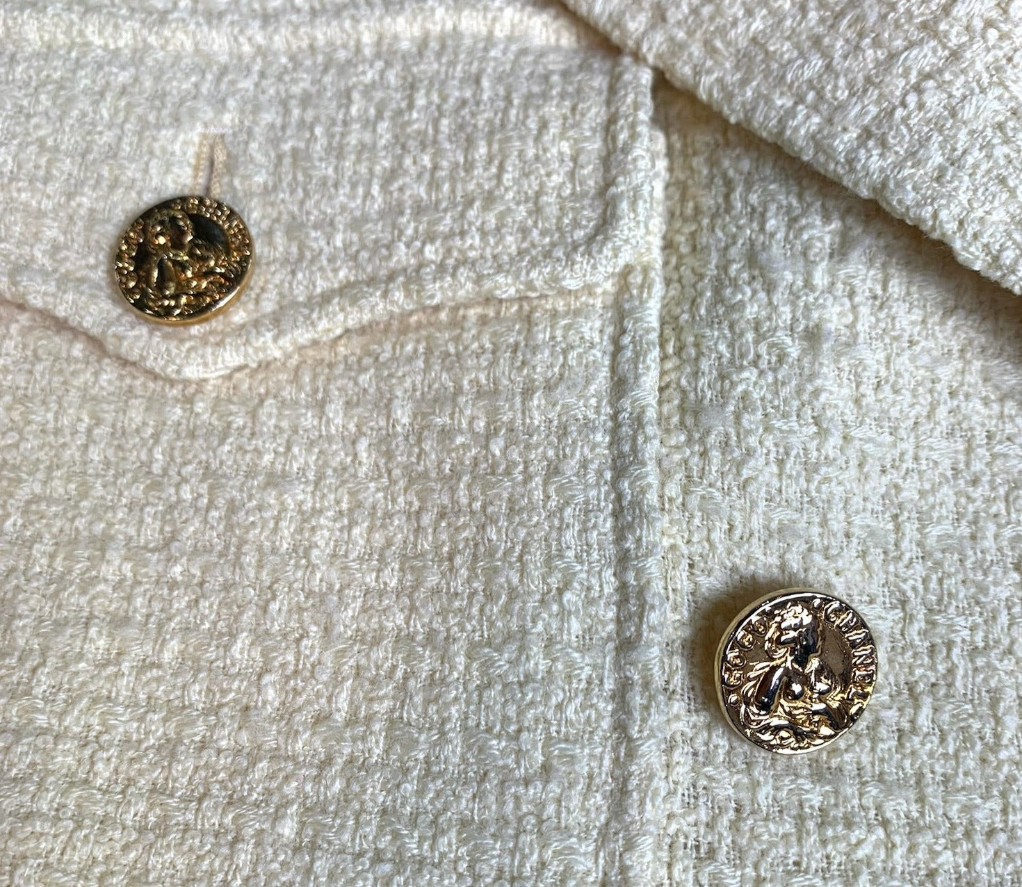 Chanel 90s Pale Yellow Nubby Wool Suit DETAIL 6 of 8