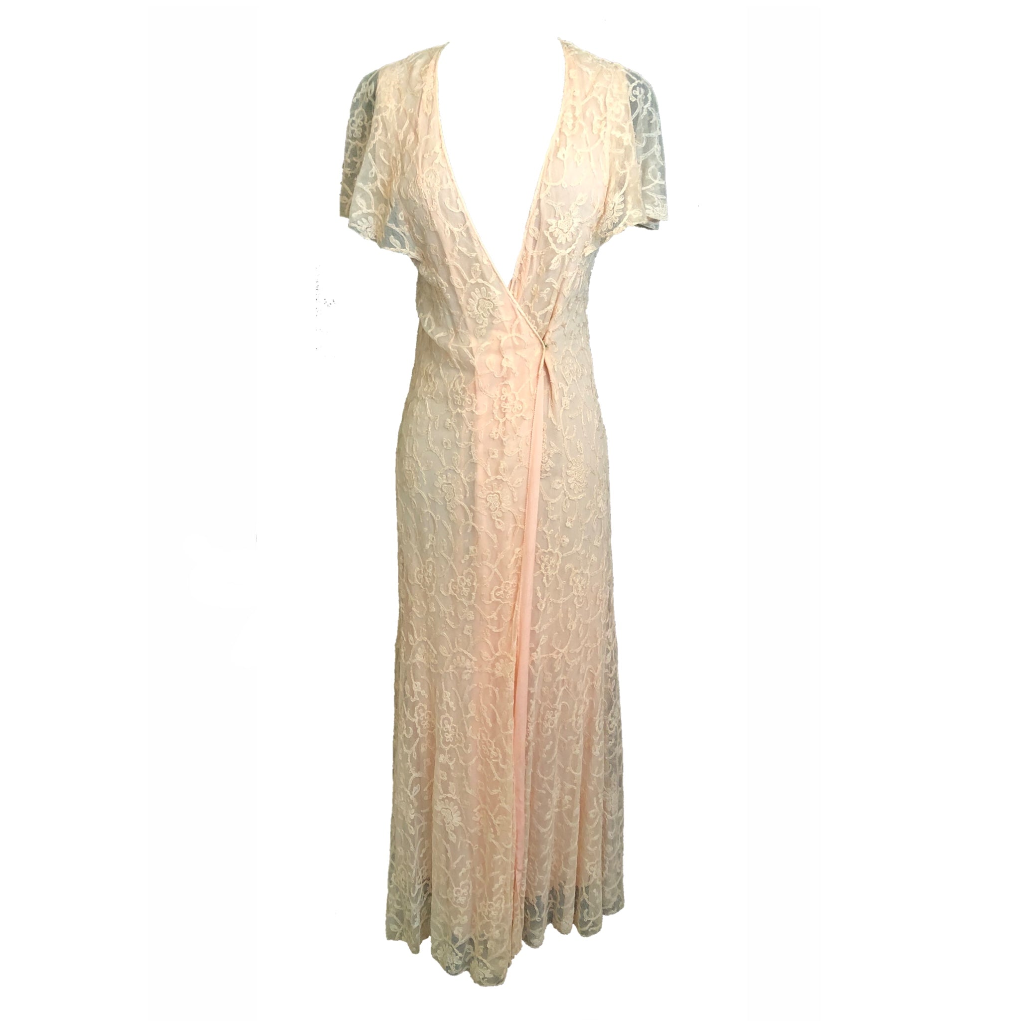 1930's Blush Pink Lace and Silk Dressing Gown Wrap Dress 1930's Blush Pink Lace and Silk Dressing Gown Wrap Dress
