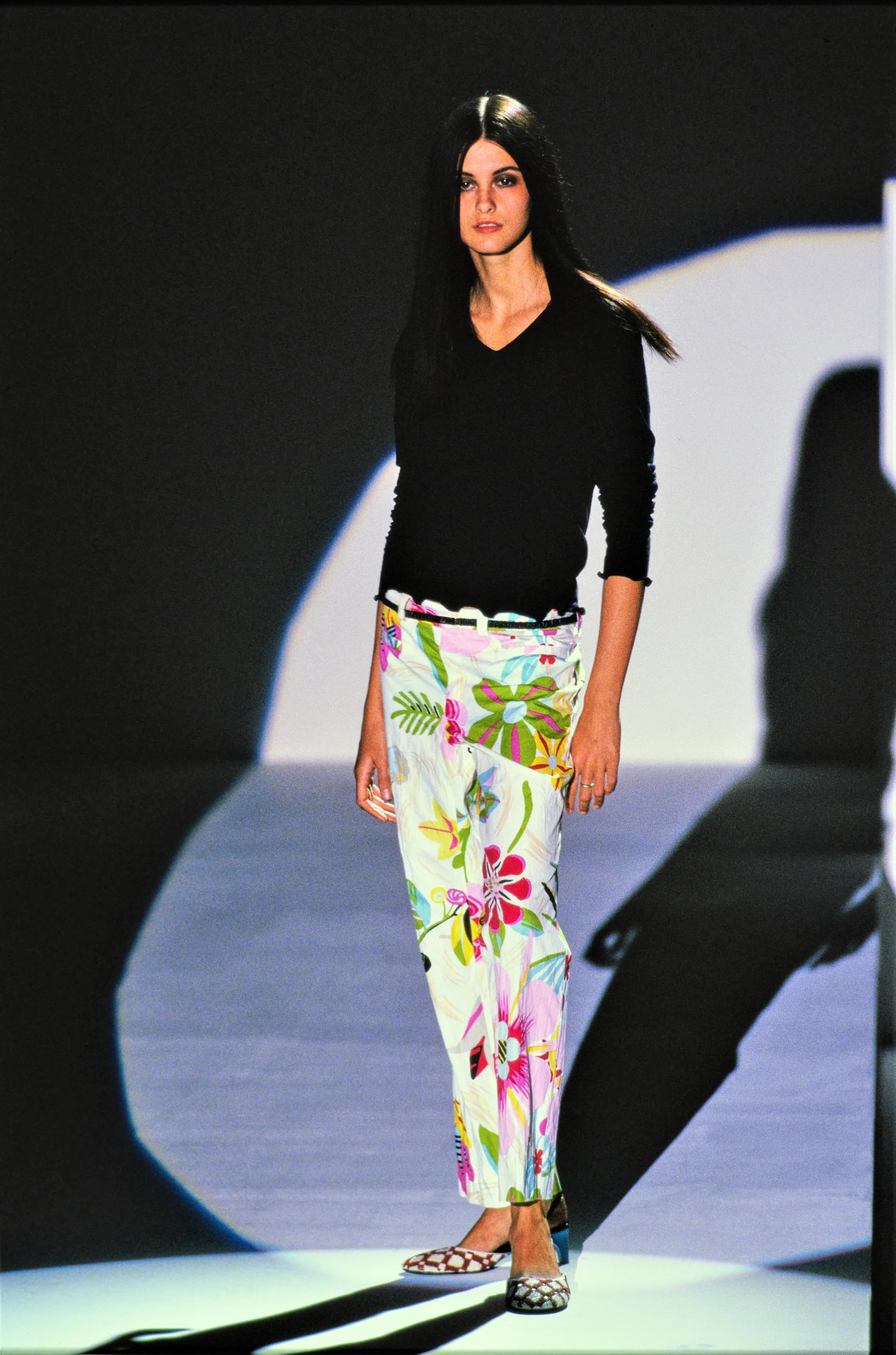 Gucci Tom Ford Era S/S 1999 White Tropical Print Pants runway
