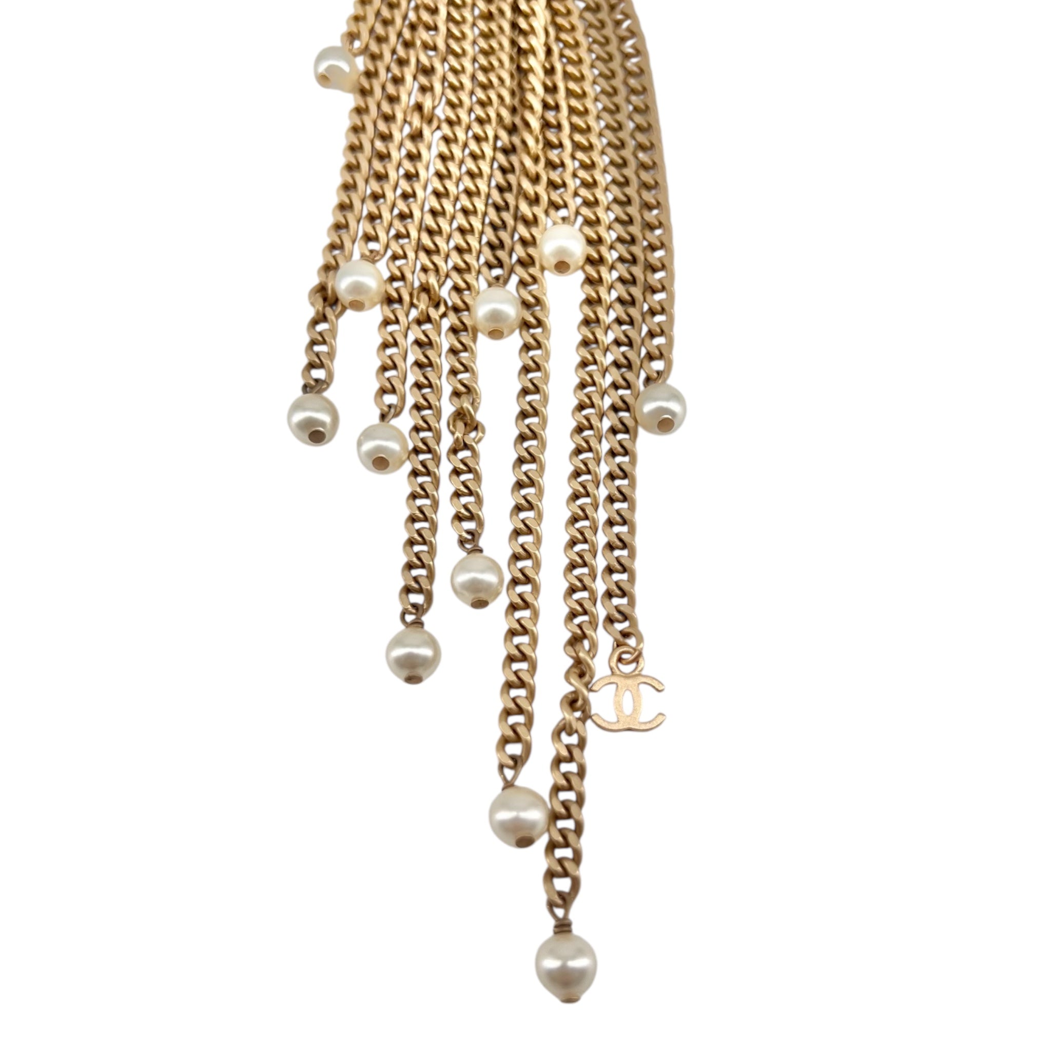 Chanel S/S 2001 Gold Dangling Chain Brooch with Pearls, tips