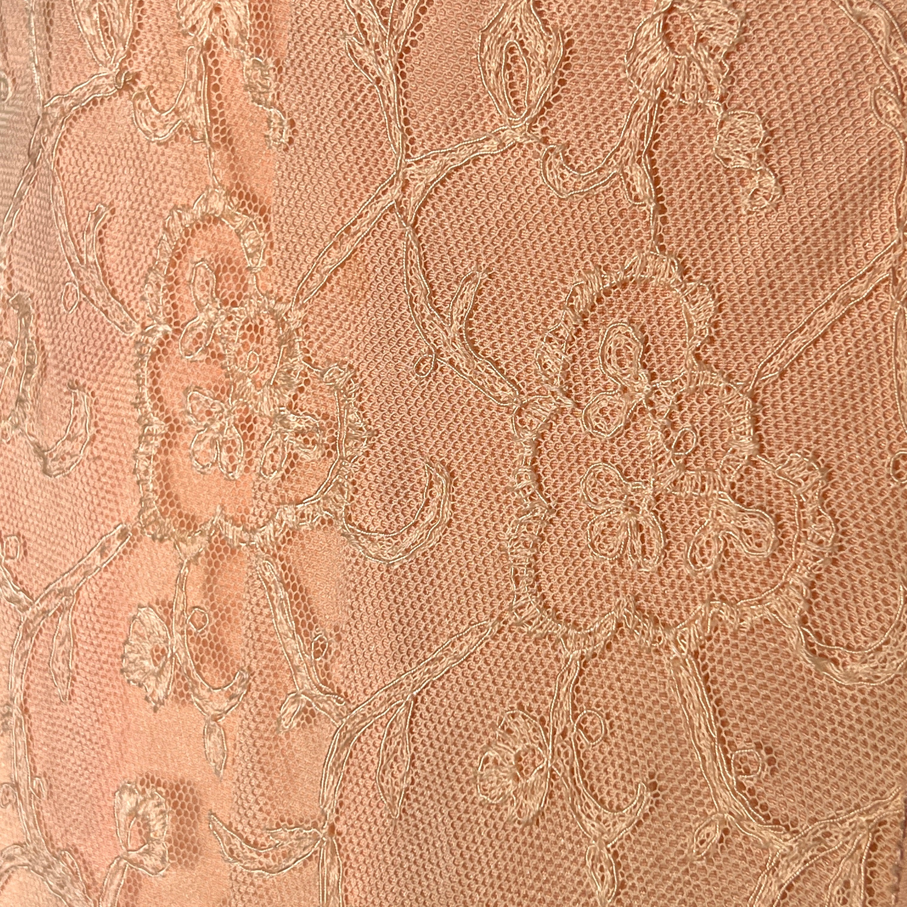1930's Peach Lace and Silk Flutter Sleeve Dressing Gown LACE CLOSE UP