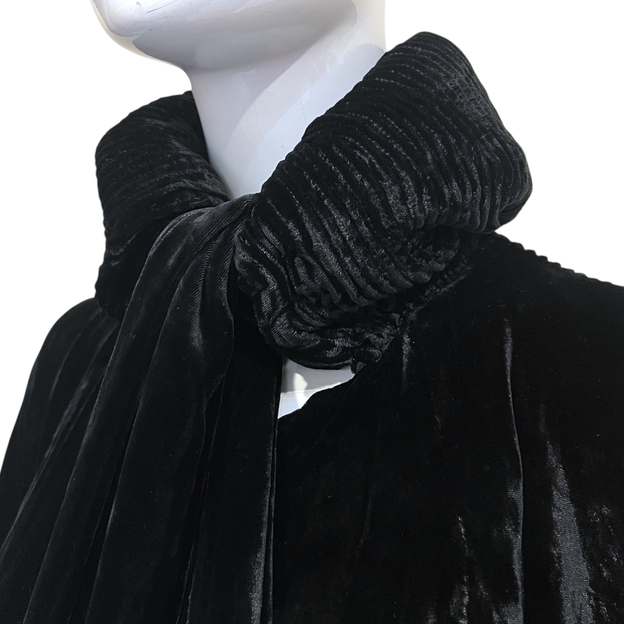1920's Black Silk Velvet Opera Coat, collar