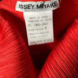 Issey Miyake '90s Plissé Cherry Red Scoop Neck Dress LABEL 5/5