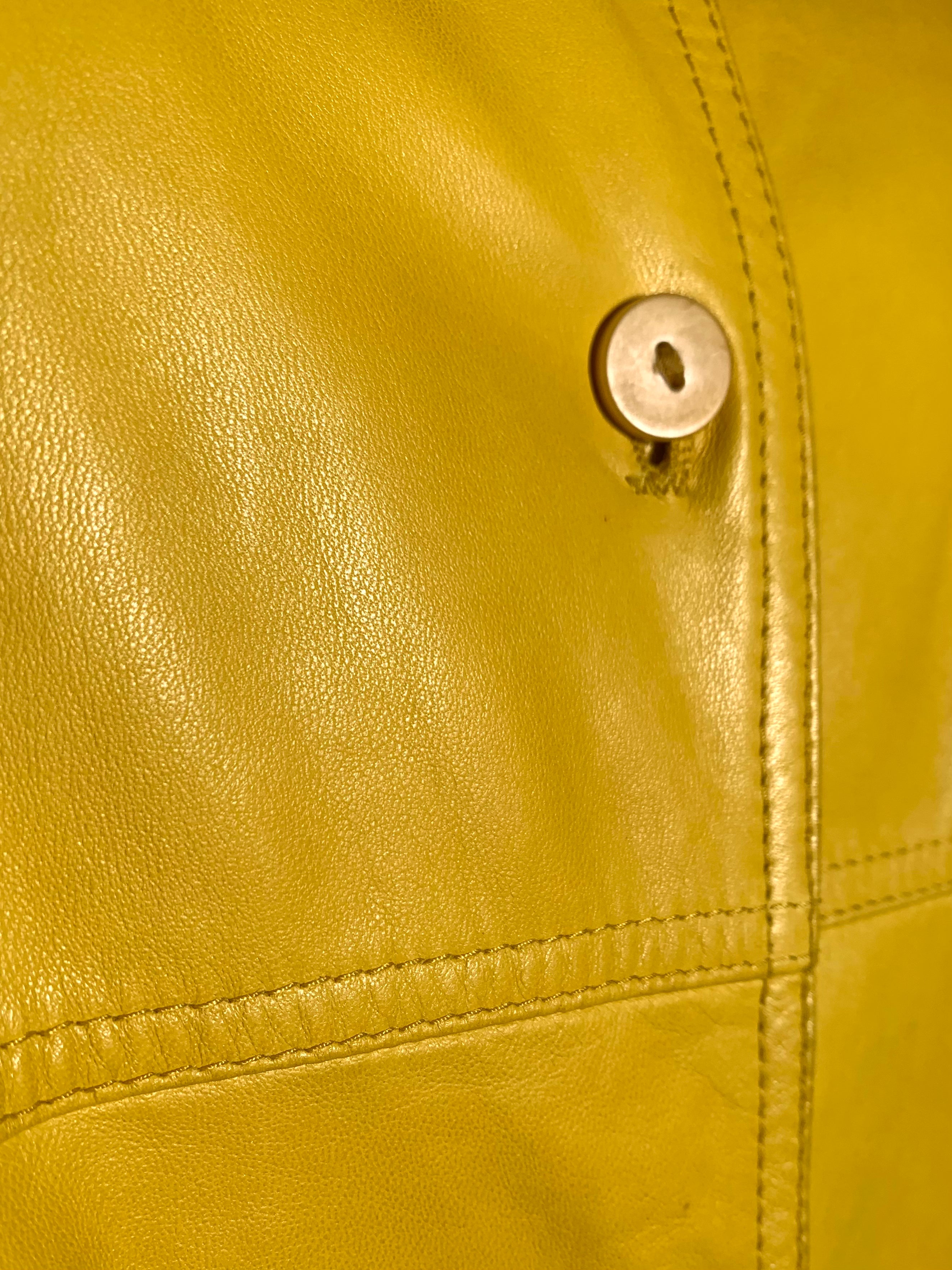 Valentino 1980's Yellow Nappa Lambskin Leather Shirt Jacket BUTTON DETAIL 5/7