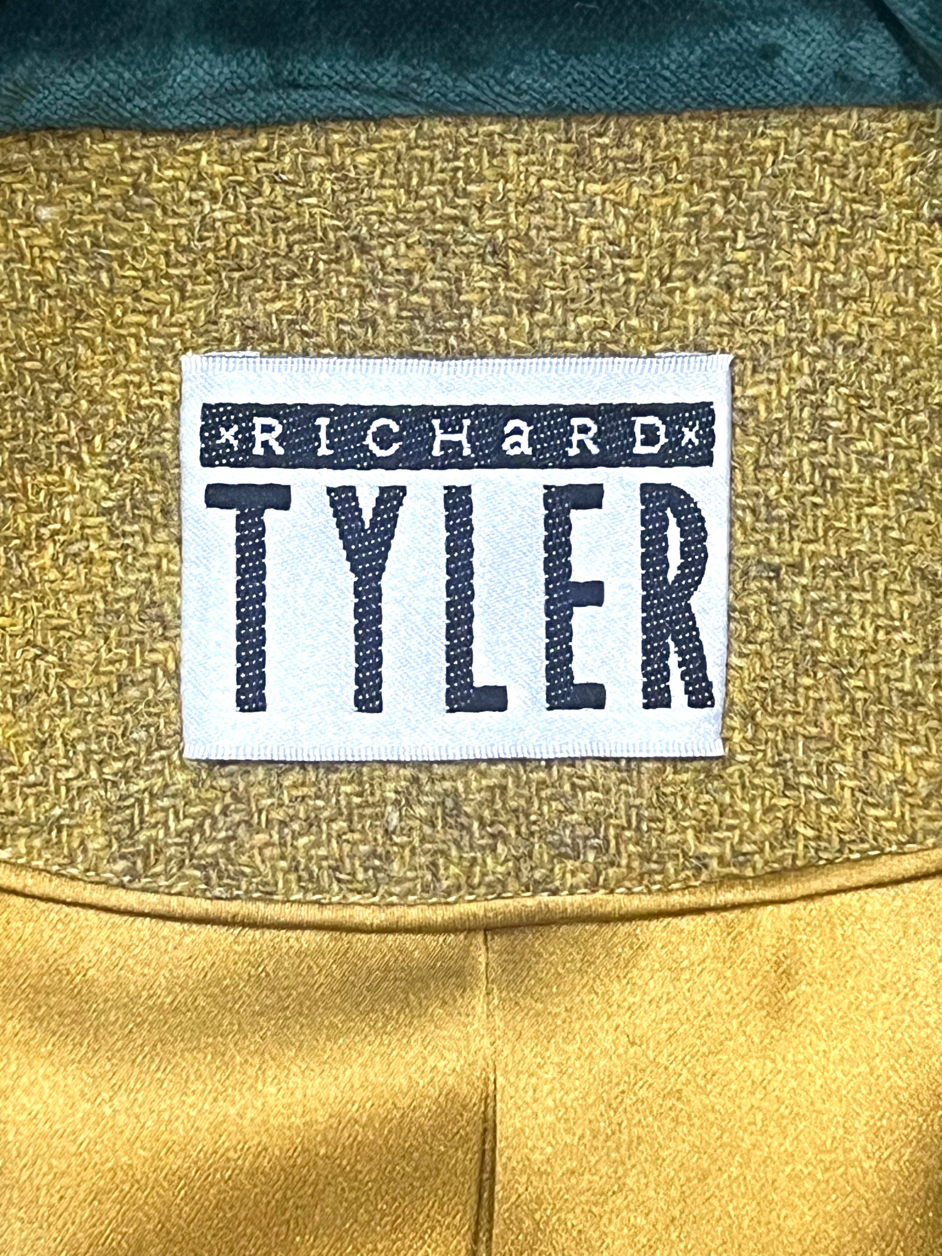 Richard Tyler 1990's Chartreuse and Emerald Green Wool and Velvet Coat, label