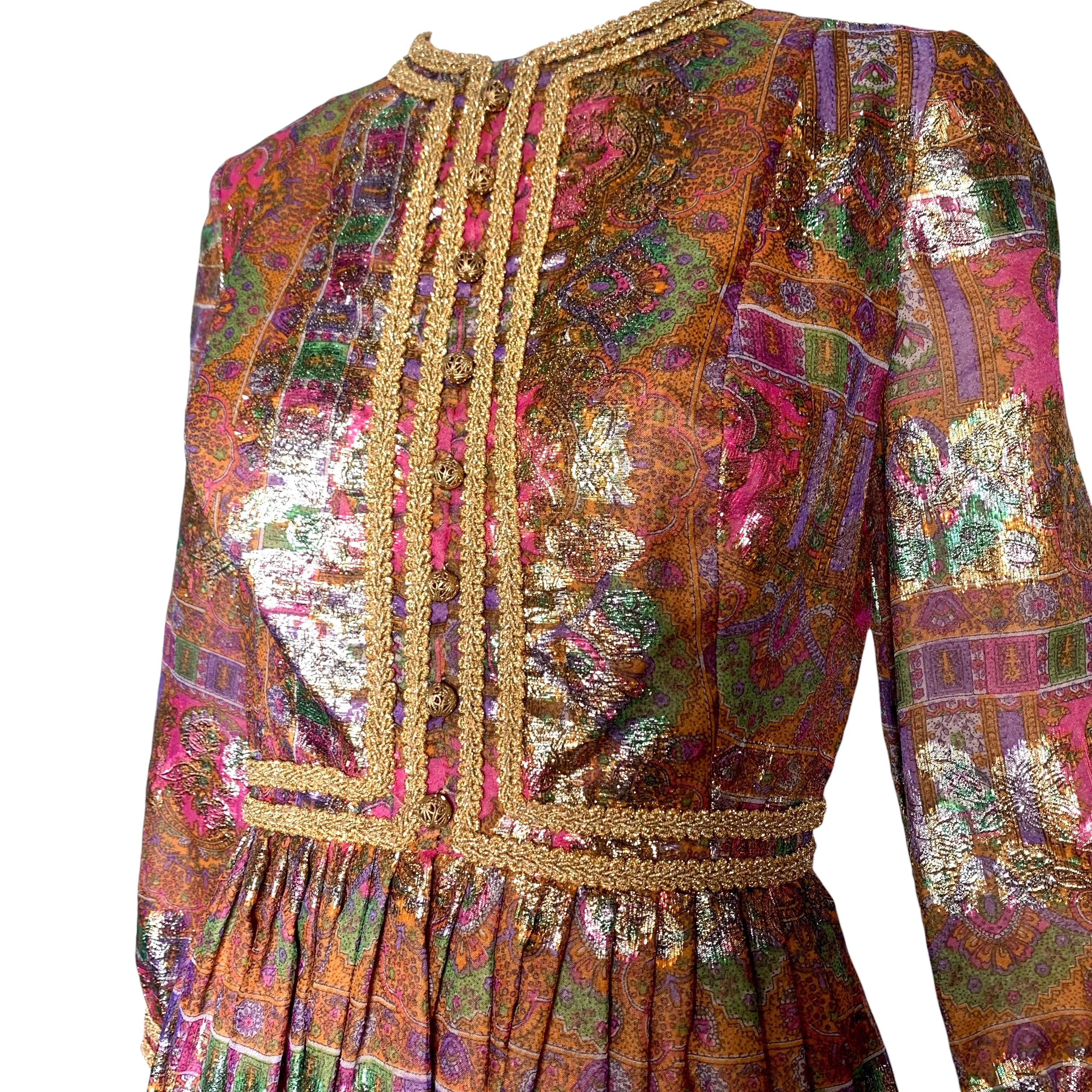 1960's Pink Paisley and Gold Jacquard Lamé Cocktail Dress, bodice