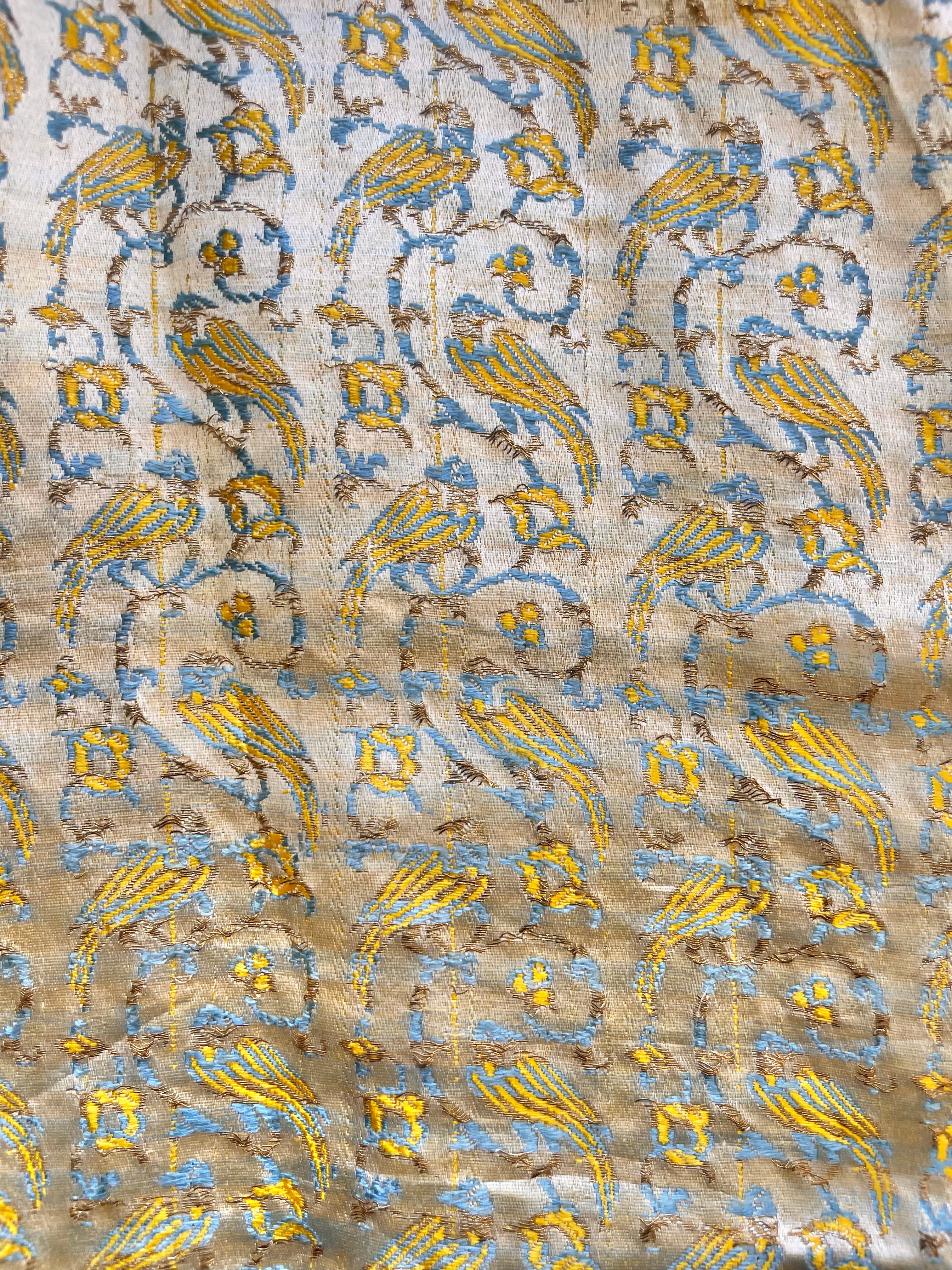 1930s Golden Lame Parrot Motif Coat DETAIL PHOTO 4 OF 4