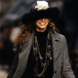 Chanel F/W 1994 RTW Leather and Gold Tone Chain Belt