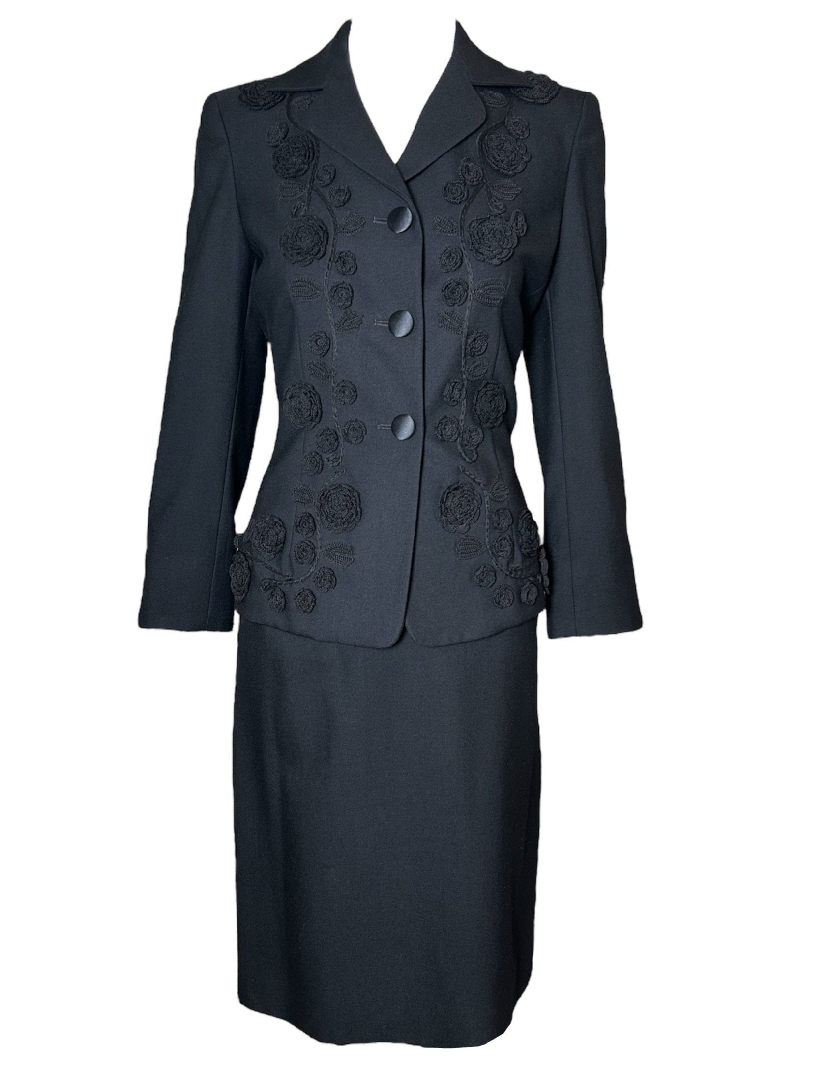 Moschino Couture 3D Embroidered Roses Black Suit Ensemble FRONT PHOTO 1 OF 8