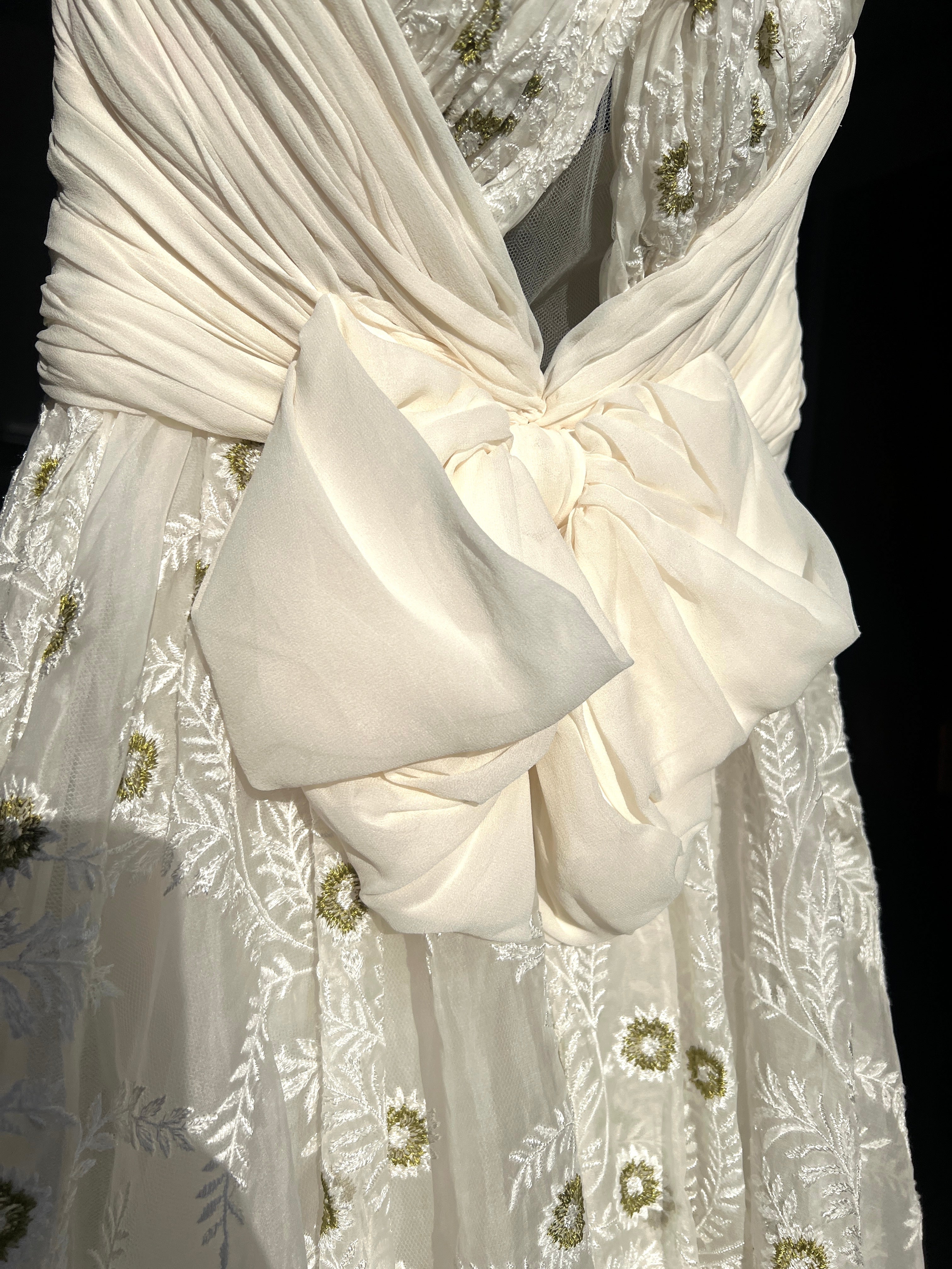 Giambattista Valli S/S 2024 White Floral Embroidered Halter Gown, DETAIL 2, SUNLIGHT