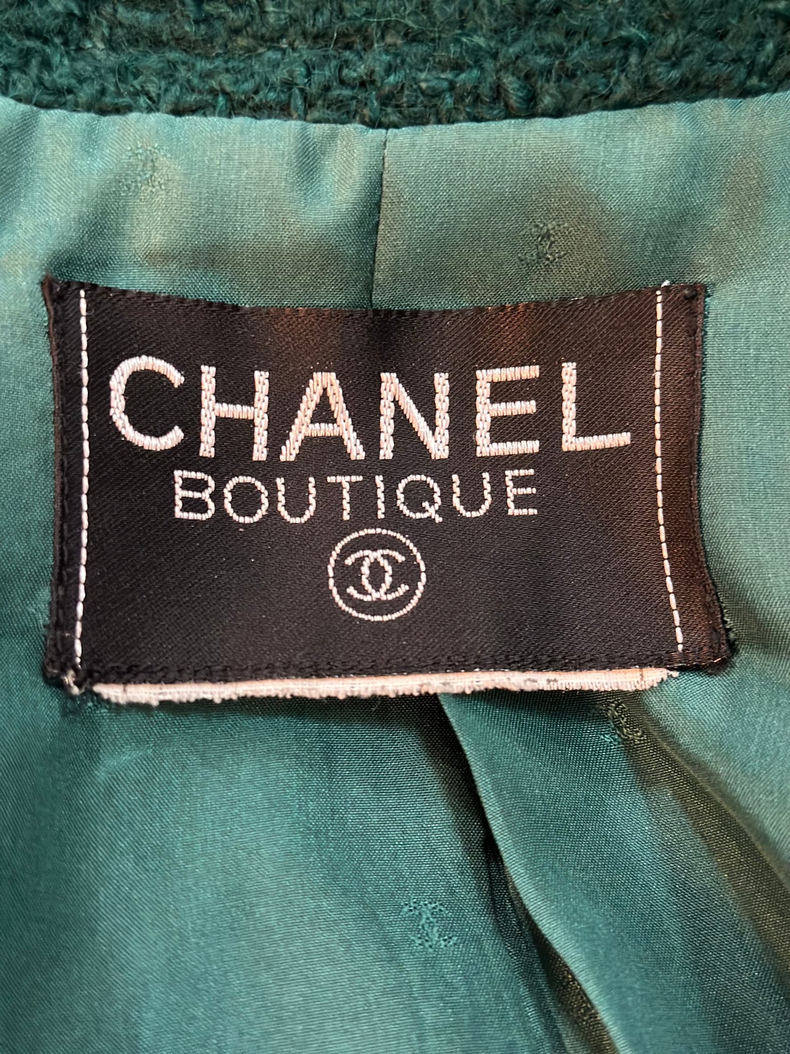  Chanel 90s Kelly Green  Double Breasted Nubby Wool Jacket with Logo Buttons LABEL 6 of 6