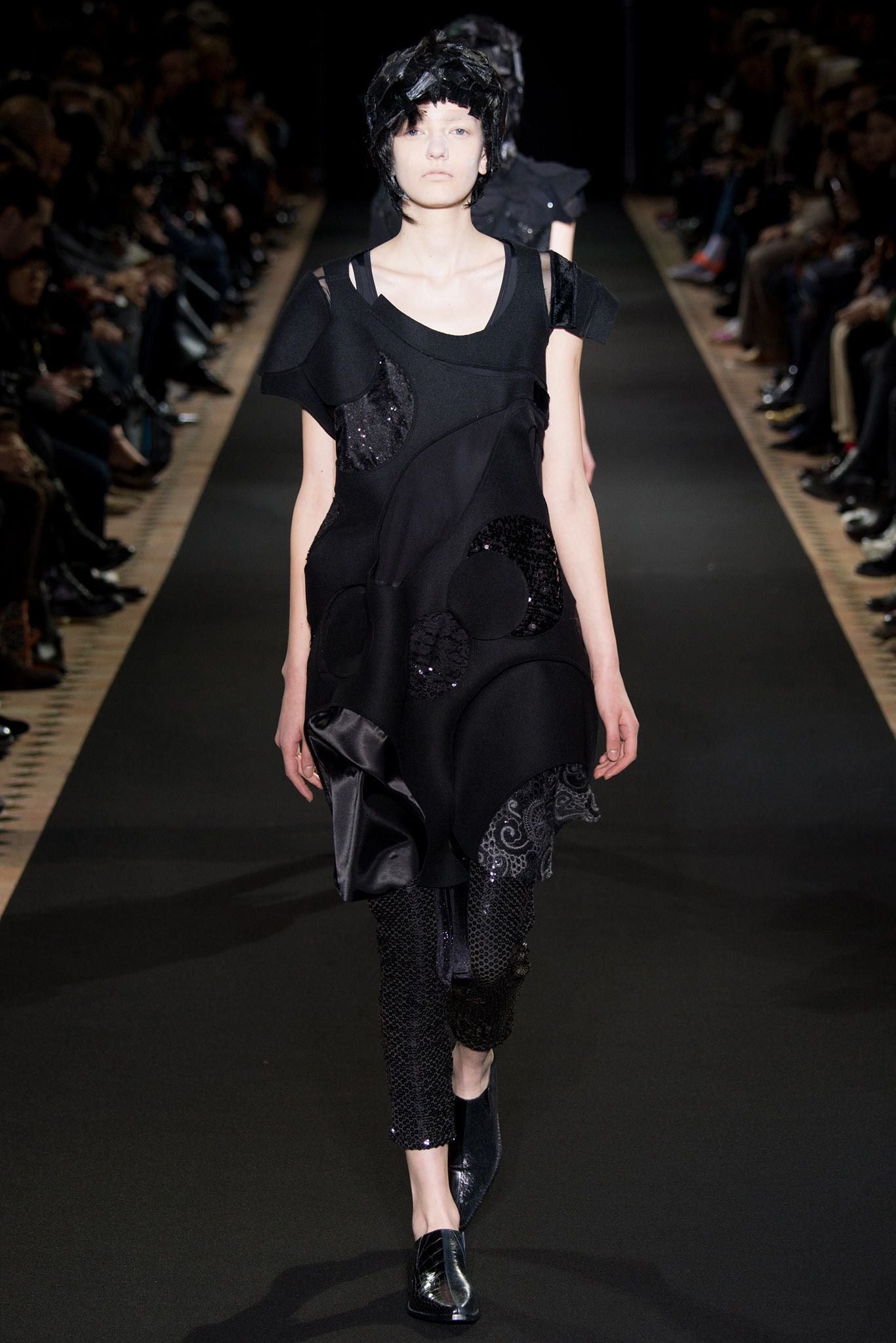 runway junya cdg fw2014 look 2