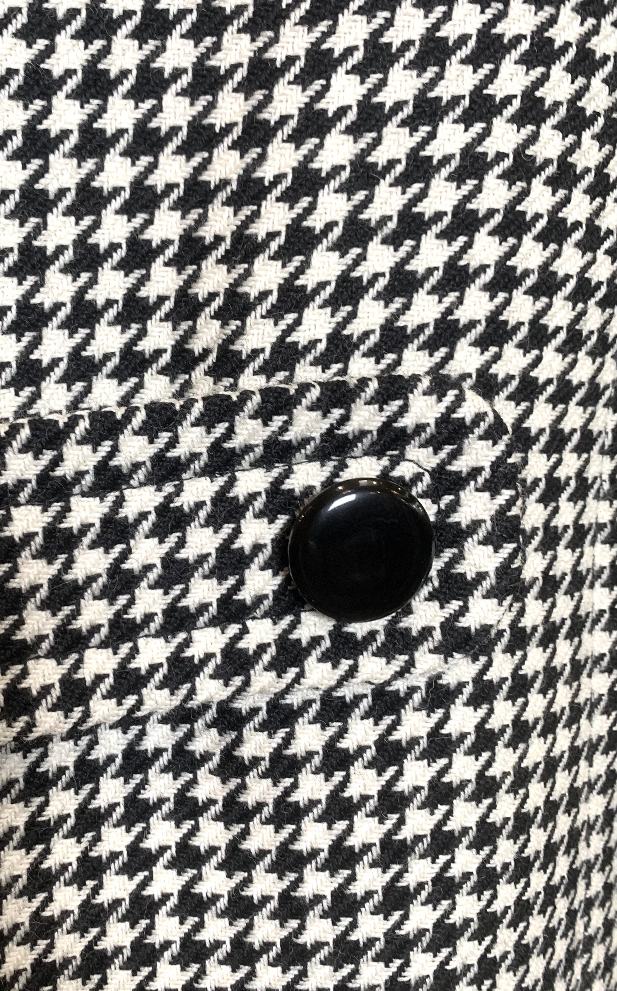 Pierre Cardin 1980s Houndstooth Coat DETAIL 4/6 