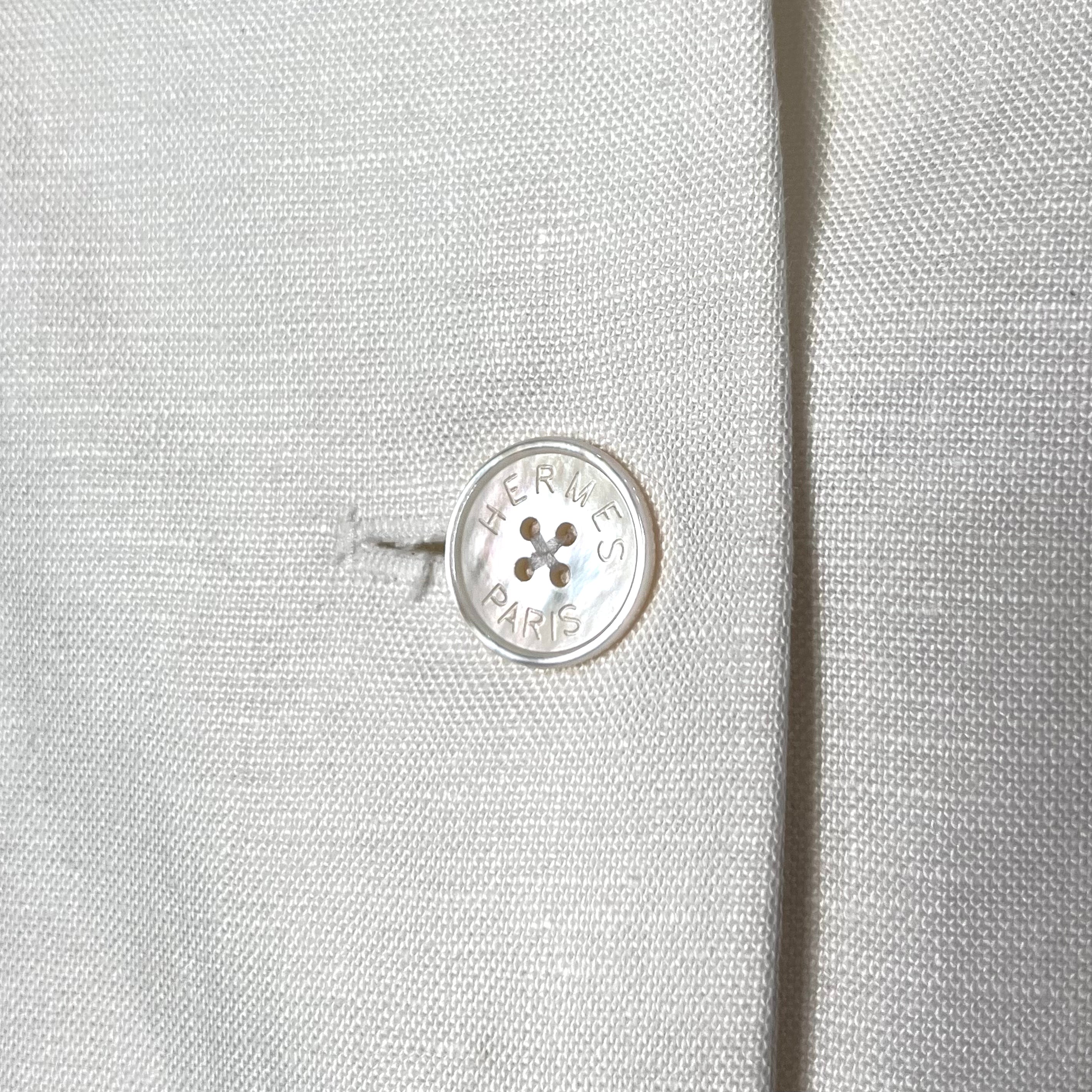Hermès Late 1970's White Linen Blazer Jacket, button