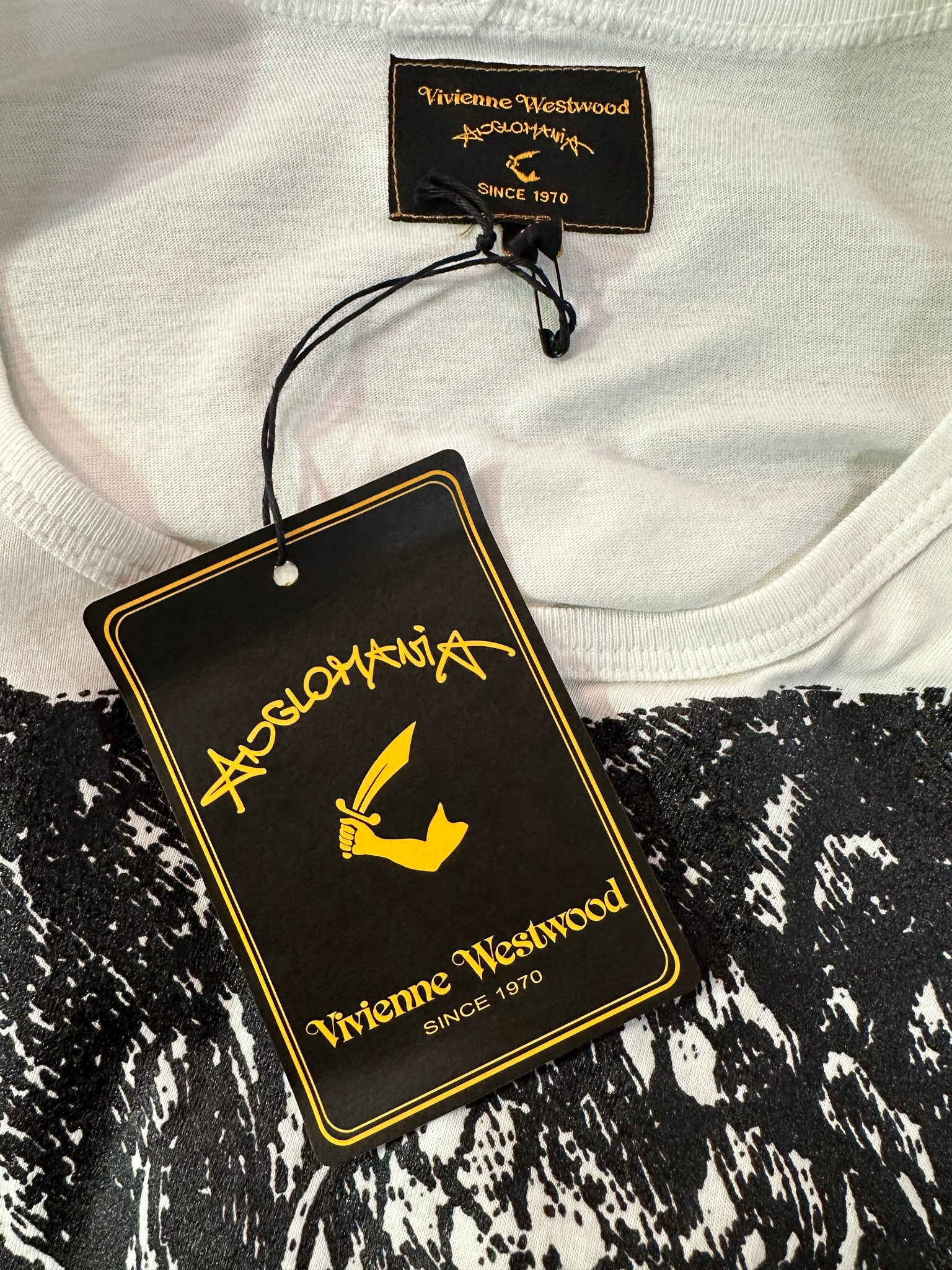  Vivienne Westwood  Anglomania Eagle Print Pullover Top  LABEL/TAG 5 of 5