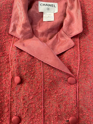 Chanel 1999 Pink Nubby Lightweight Double-Breasted Skirt Suit, jacket detail