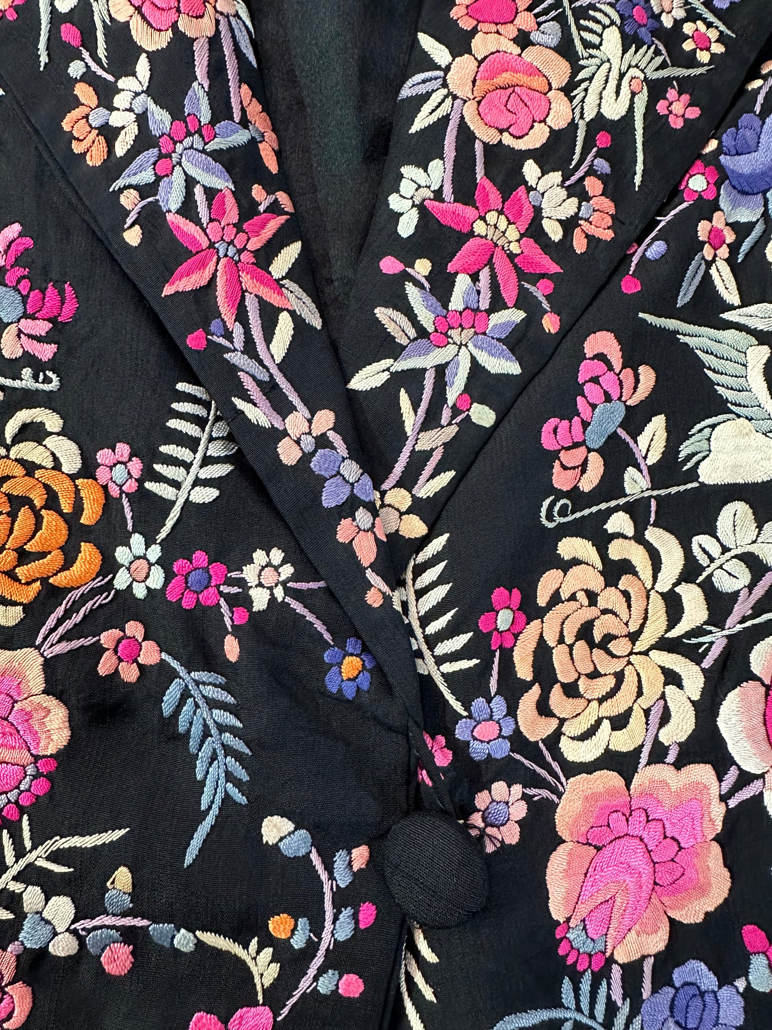 Chinese 1930s Colorful Floral Hand Embroidered Black Silk Jacket COLLAR 6 of 6