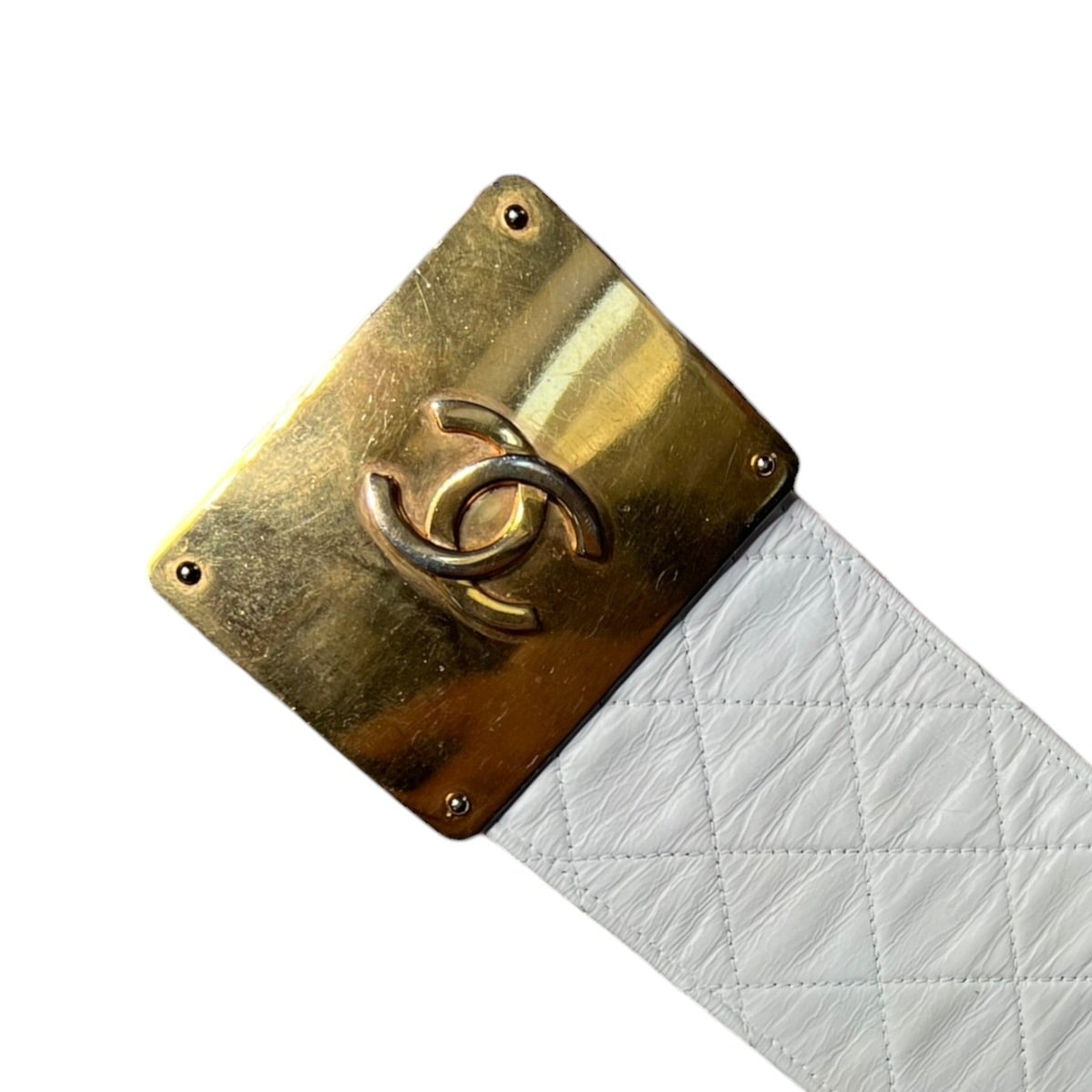 Chanel 1985 Cruise White Quilted Leather Belt with Gold Plated Buckle, buckle