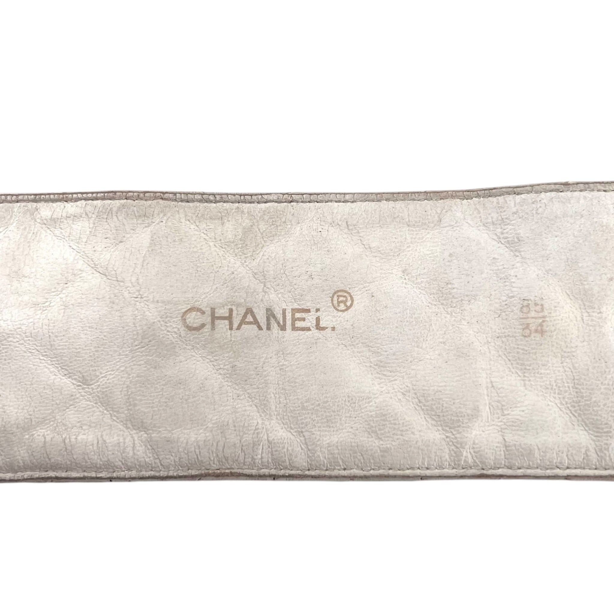 Chanel 1985 Cruise White Quilted Leather Belt with Gold Plated Buckle, stamp