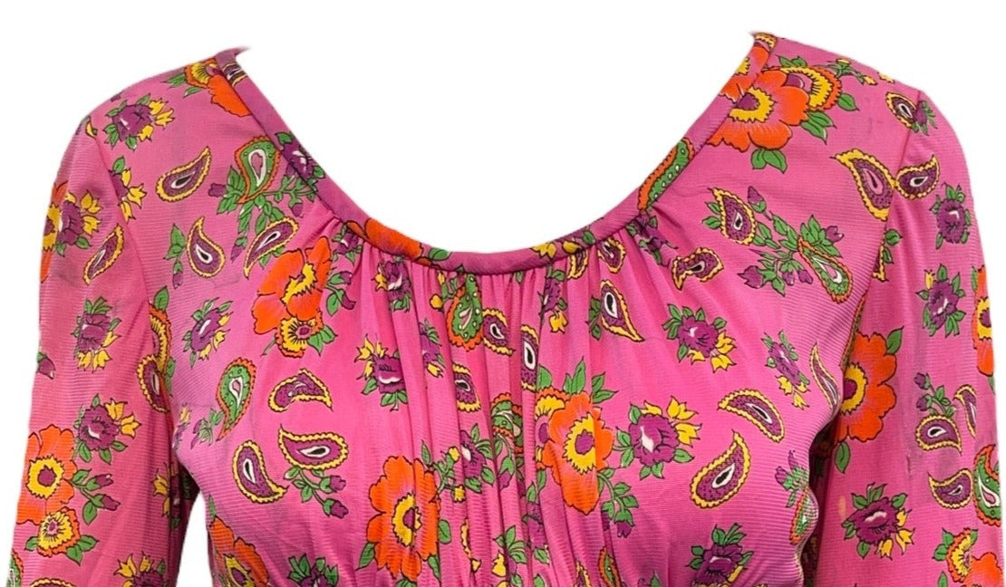 Gay Gibson 60s Multi-Color Poly Paisley Mini Dress NECKLINE 4 of 6