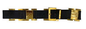 Chanel 1980'S BLACK LEATHER AND GOLD BUCKLE CC LINK BELT FRONT 2 of 8
