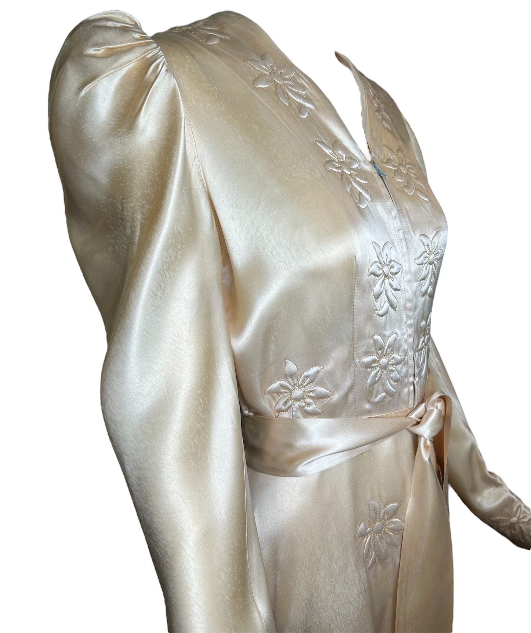 1940s Bridal Champagne Satin Evening Gown PROFILE PHOTO 5 OF 8