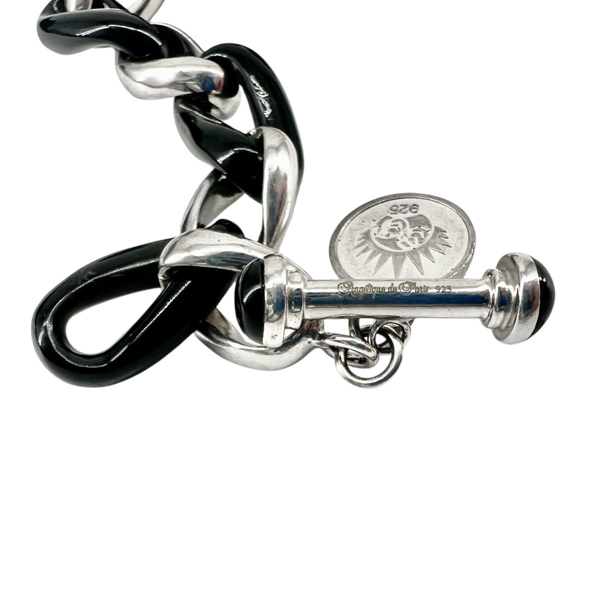 Angelique de Paris Sterling Silver Heart Pendant Necklace with Resin, detail