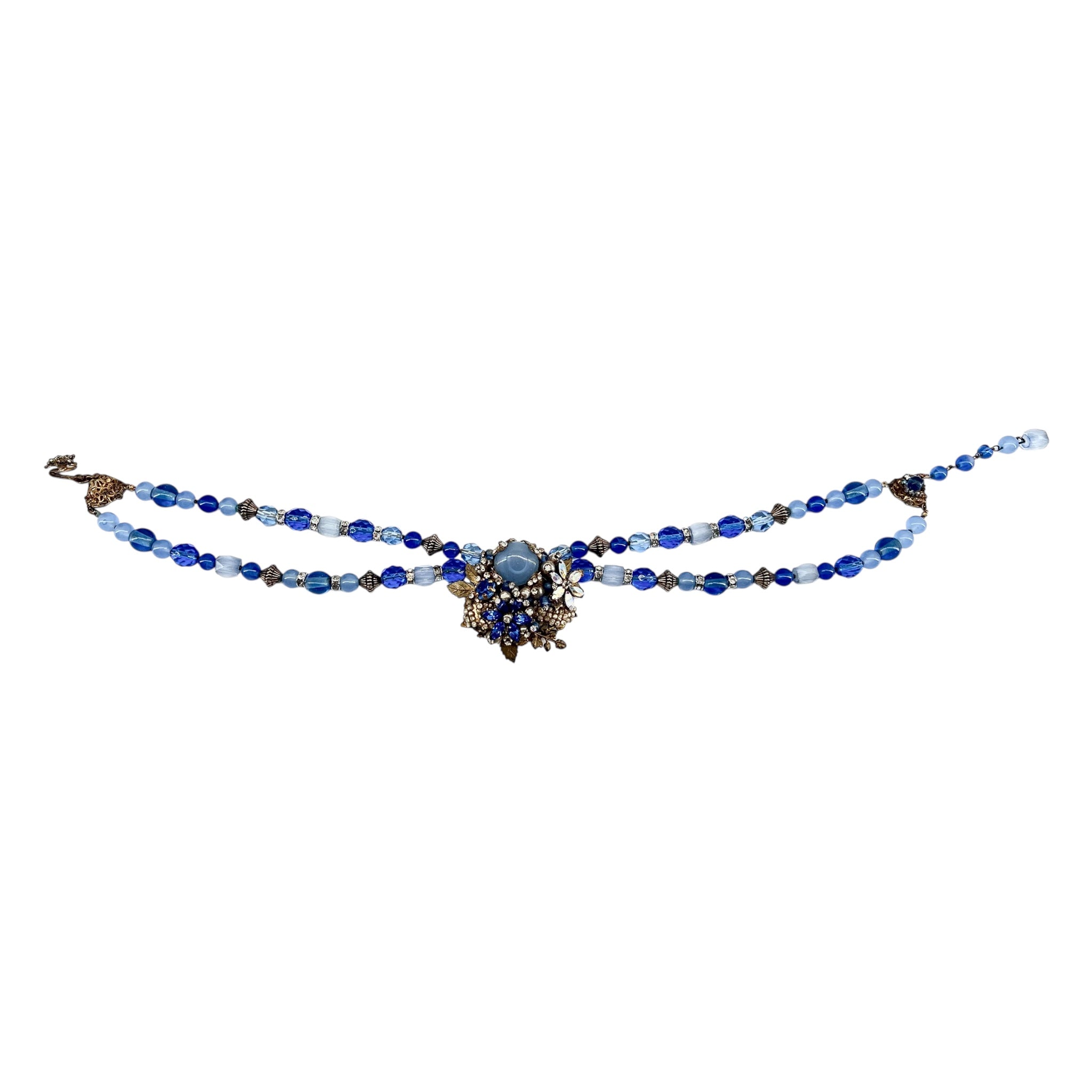Miriam Haskell 1940's Pearl and Blue Beaded Flower Pendant Collar Necklace, extended
