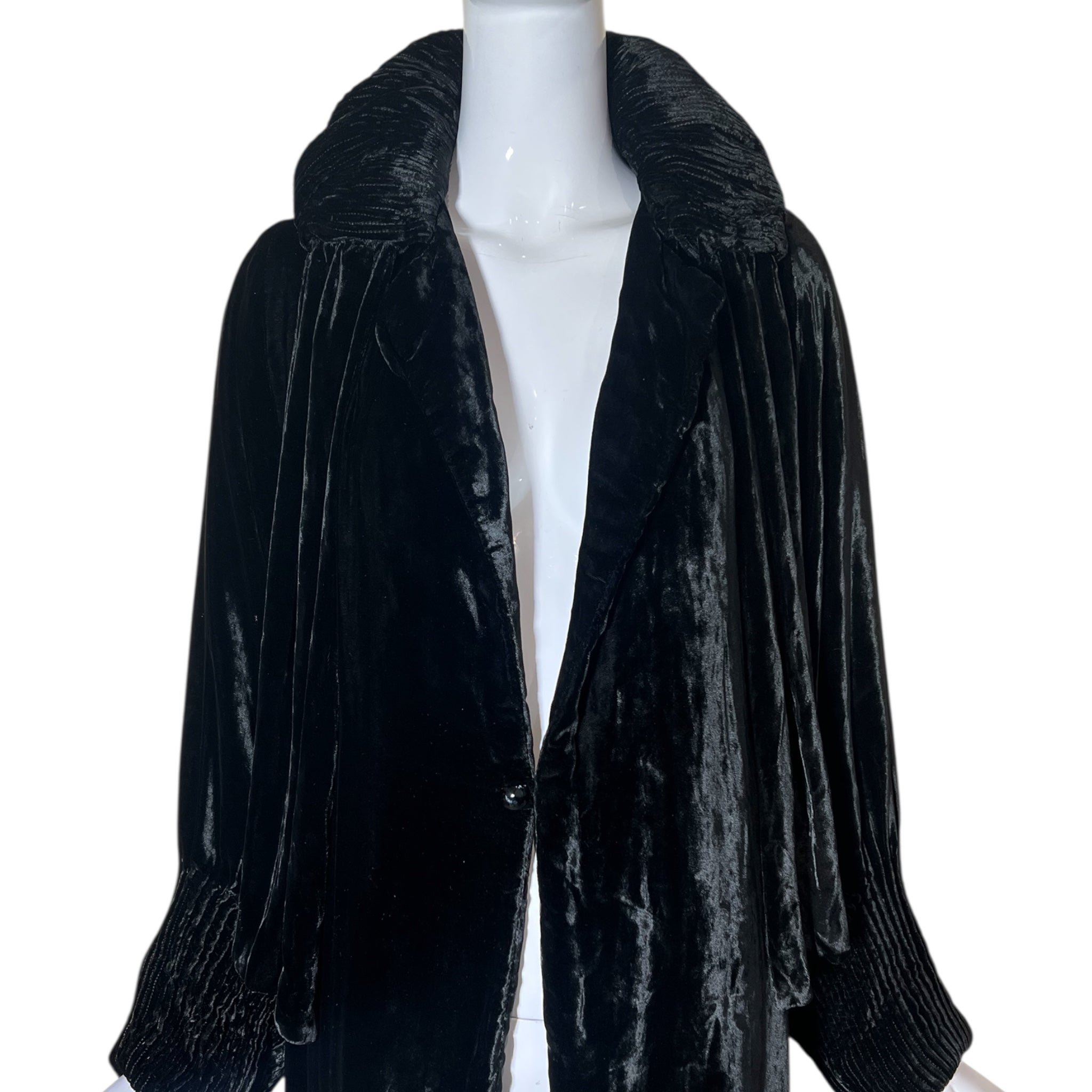 1920's Black Silk Velvet Opera Coat, open neck 