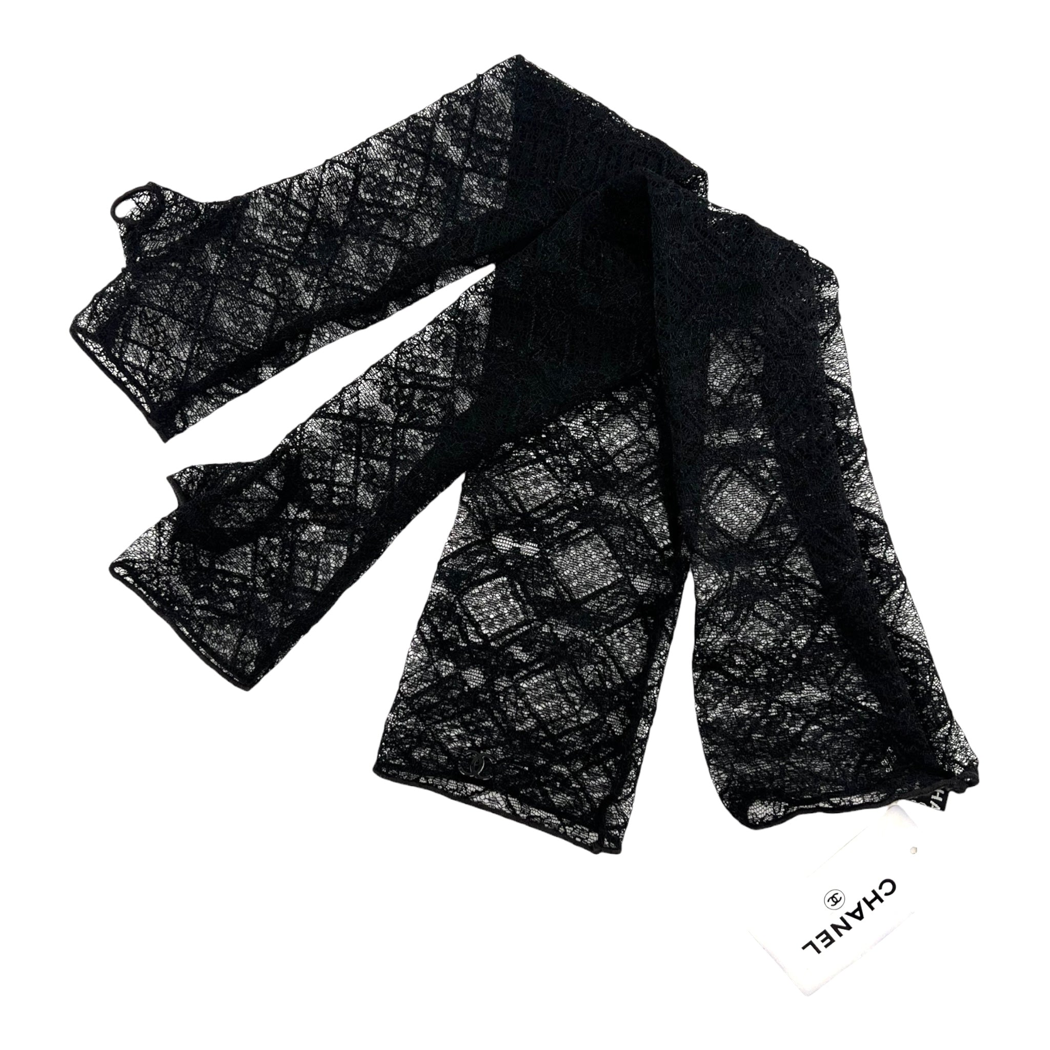 Chanel F/W 2011 Black Lace Fingerless Runway Gloves, flat