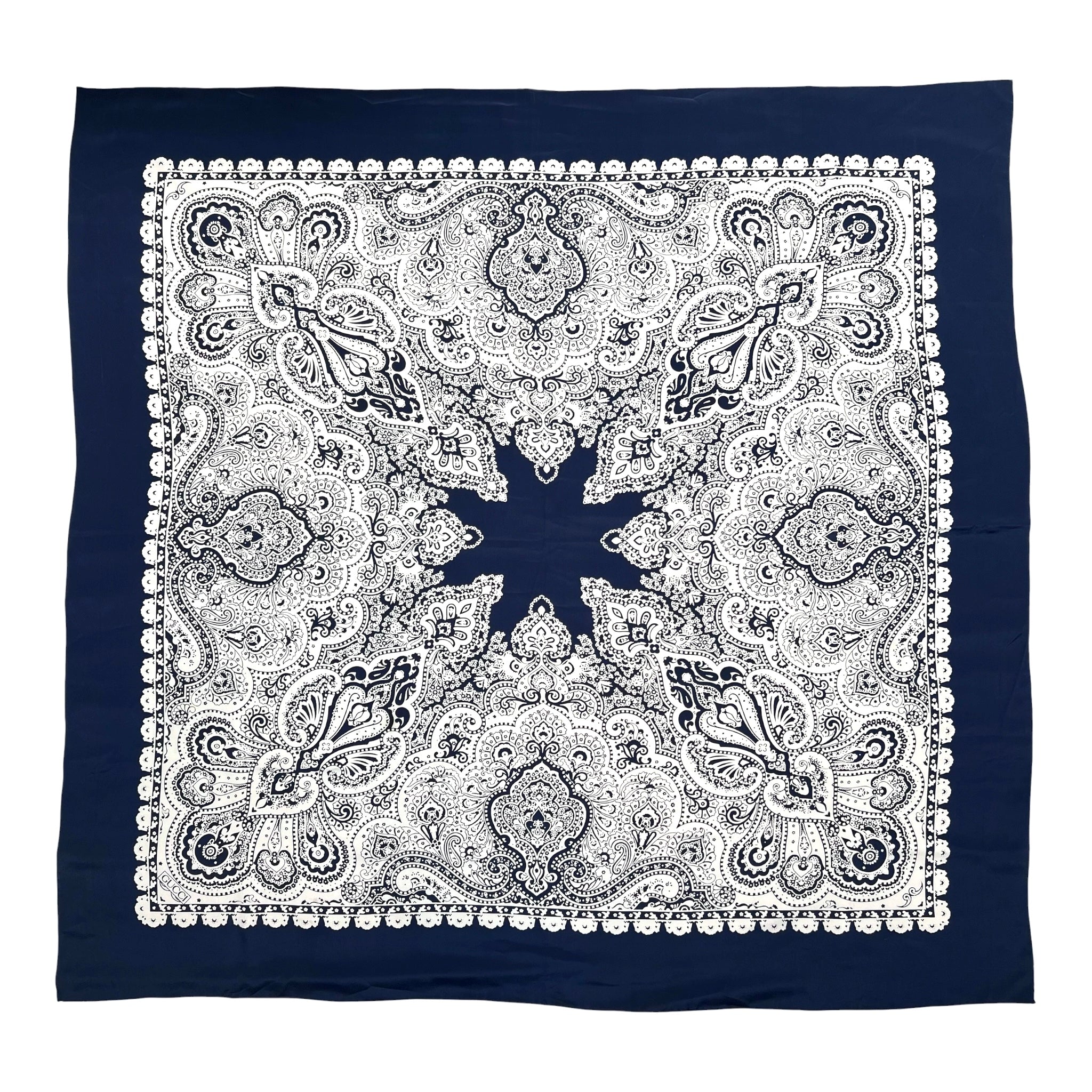 Gucci by Tom Ford Cruise 2004 Paisley Navy Blue and Ivory Large Silk Pareo Scarf