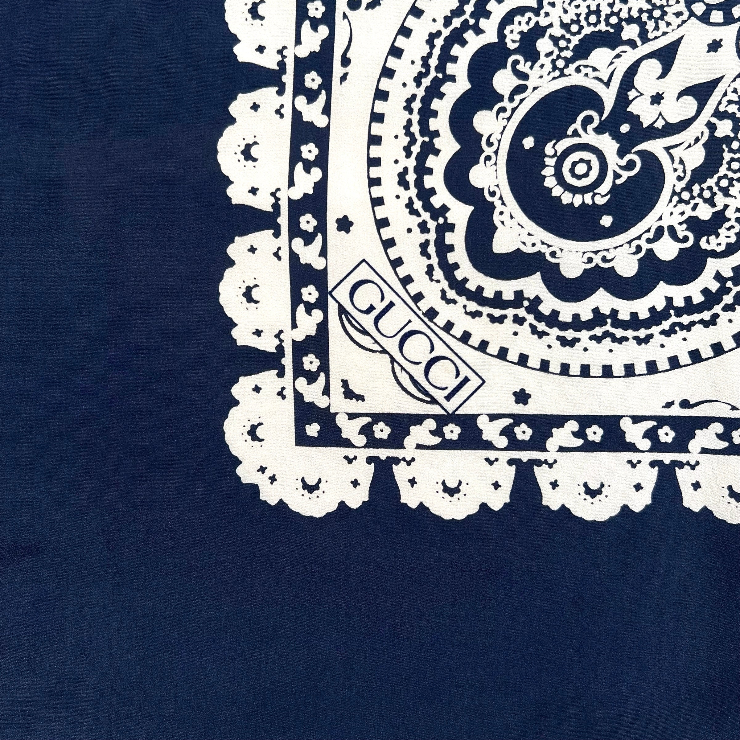 Gucci by Tom Ford Cruise 2004 Paisley Navy Blue and Ivory Large Silk Pareo Scarf, signature