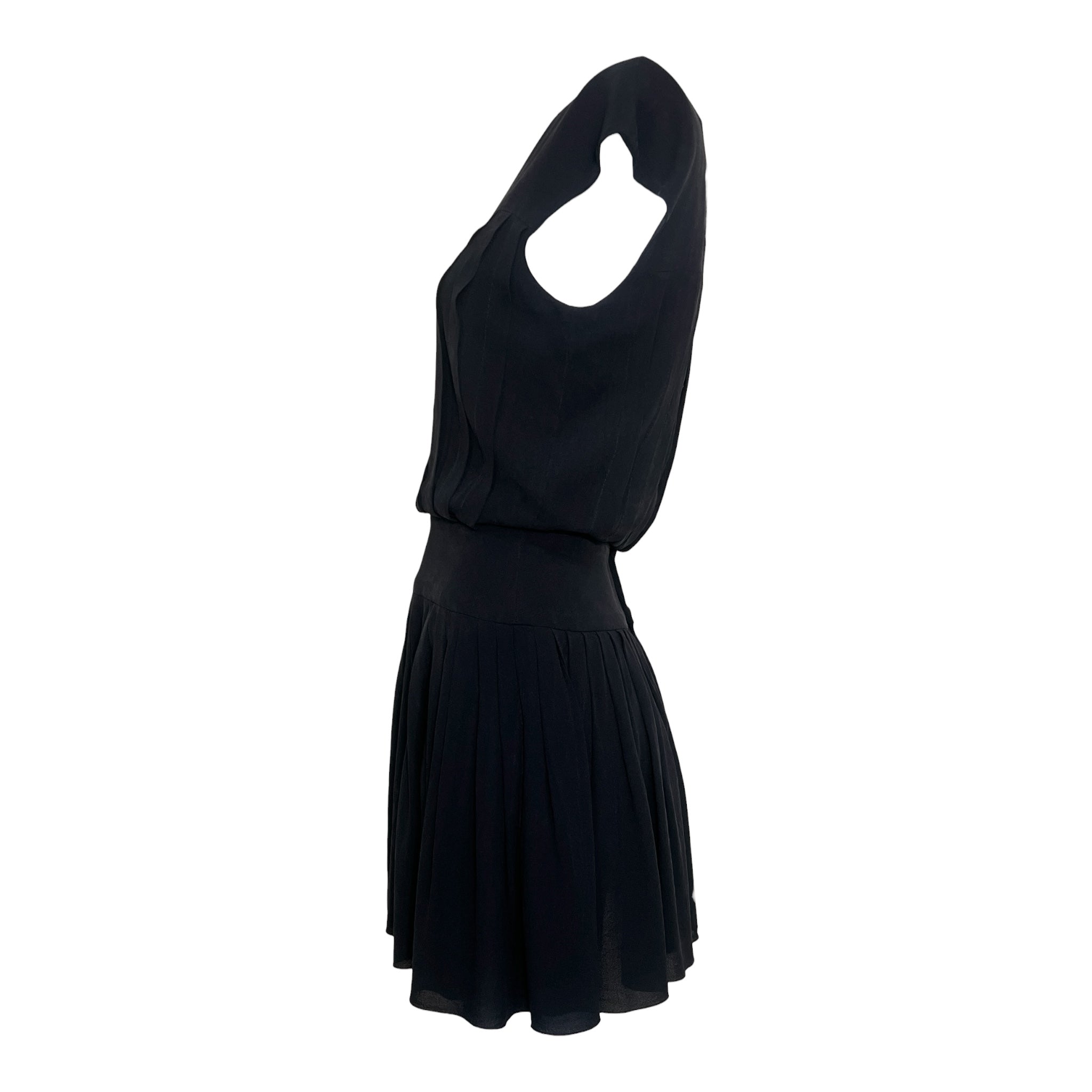 Chanel S/S 2007 Midnight Blue Crepe Chiffon Pleated Mini Dress, side 2