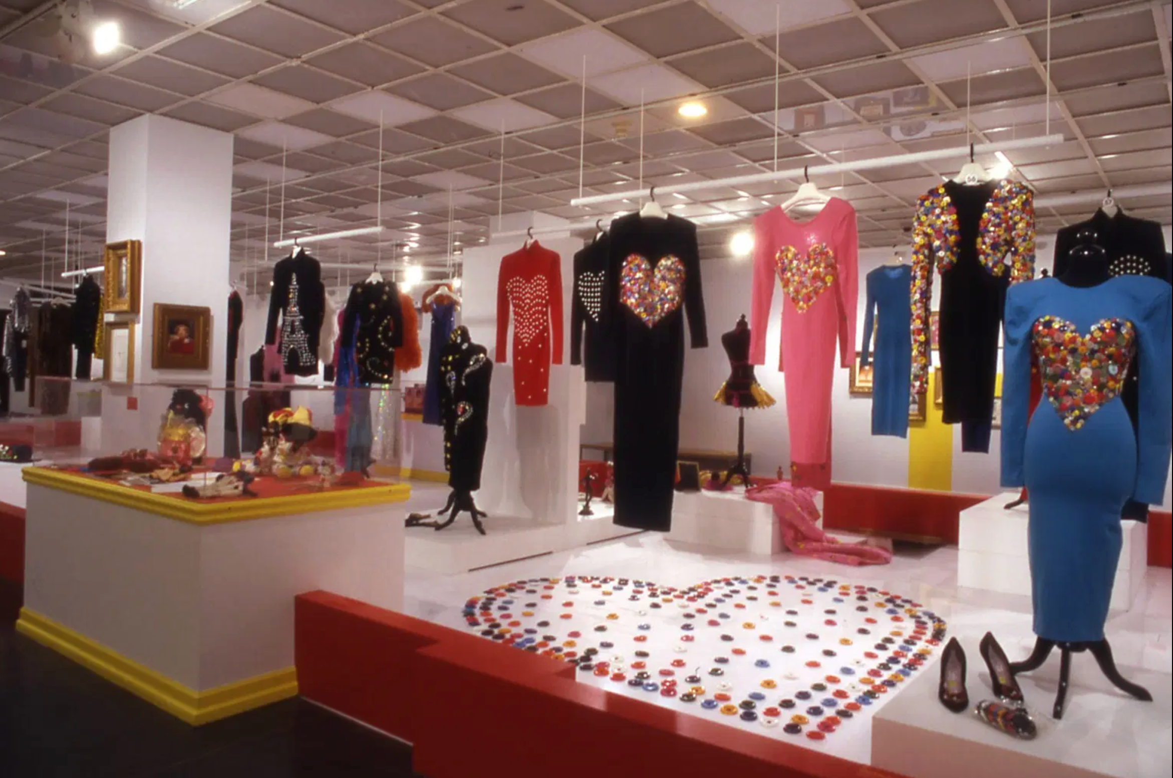 Patrick Kelly: A Retrospective. [04/17/2004 - 09/05/2004]. Installation view.

Photo: Brooklyn Museum