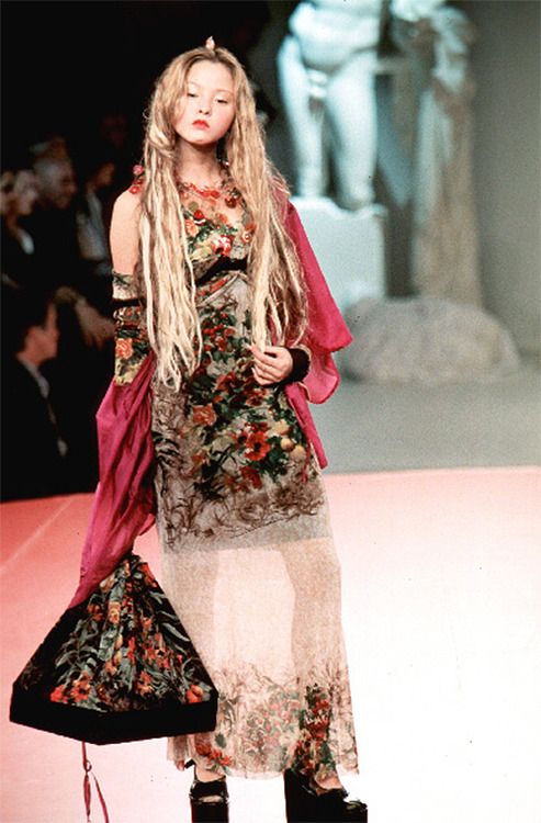 runway jpg ss99