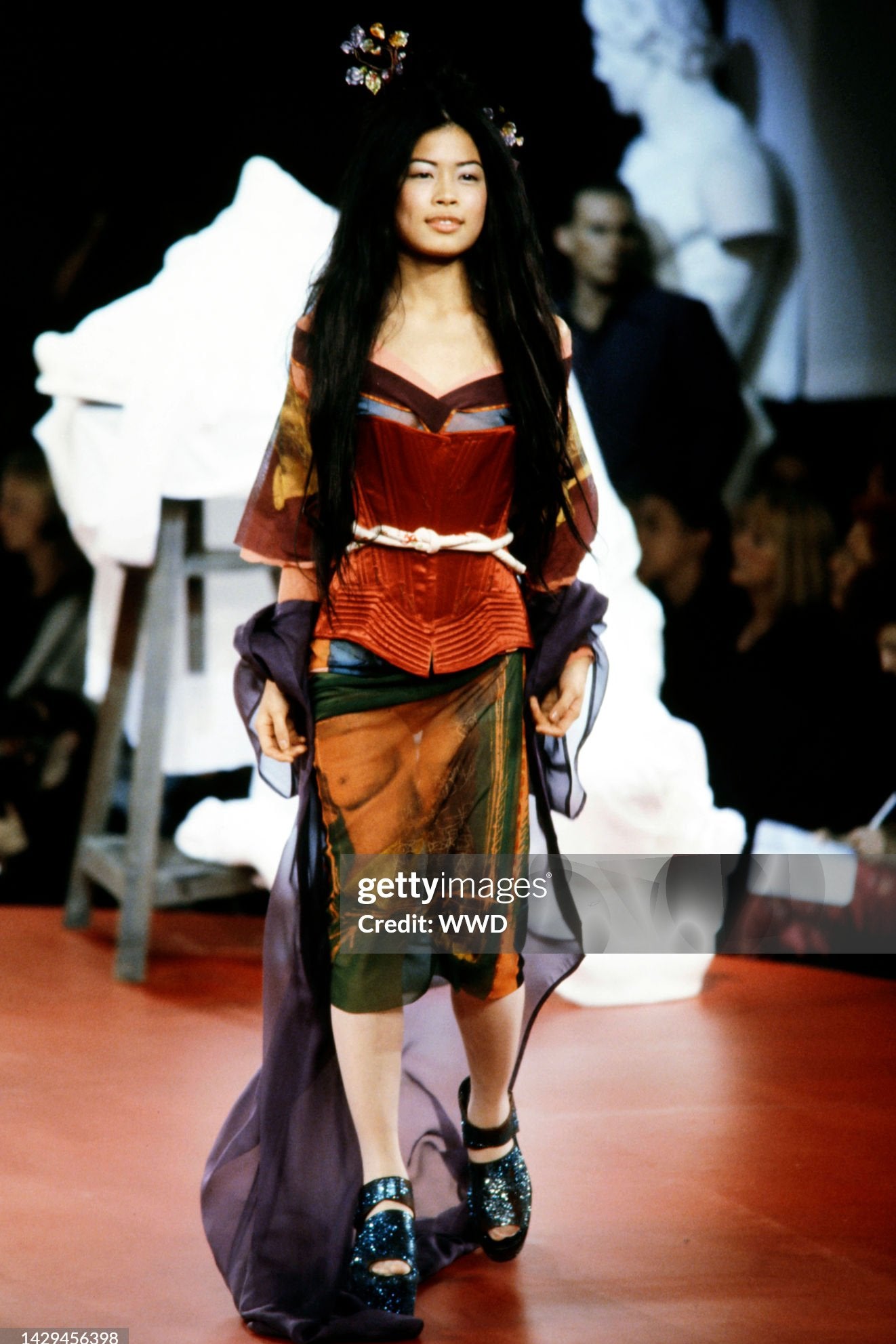 Jean Paul Gaultier Spring 1999 Ready to Wear Runway Show
Violinist Vanessa Mae performs and models during the Jean Paul Gaultier Spring 1999 runway show. (Photo by Giovanni Giannoni/WWD/Penske Media via Getty Images)