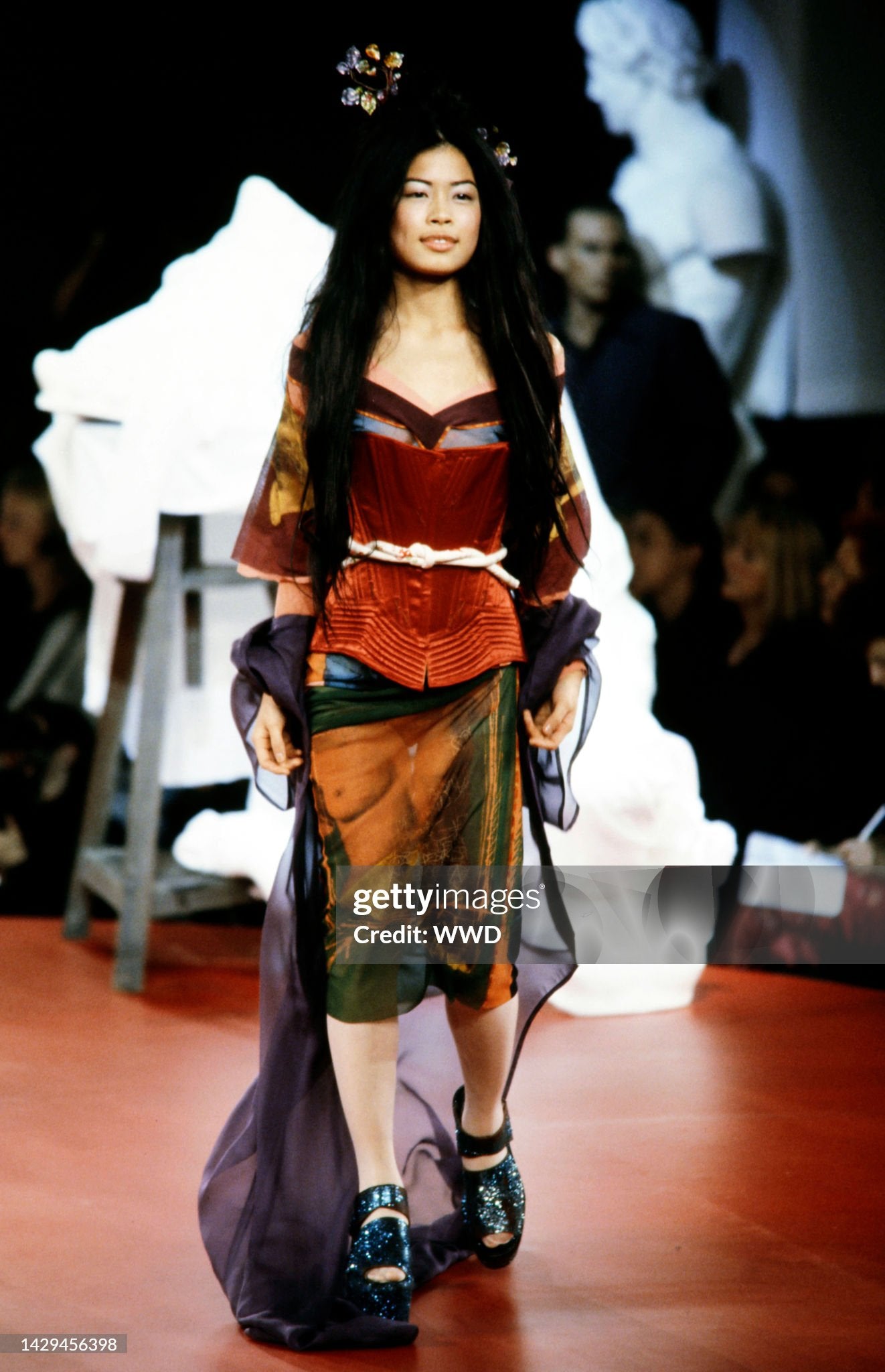 Jean Paul Gaultier Spring 1999 Ready to Wear Runway Show
Violinist Vanessa Mae performs and models during the Jean Paul Gaultier Spring 1999 runway show. (Photo by Giovanni Giannoni/WWD/Penske Media via Getty Images)