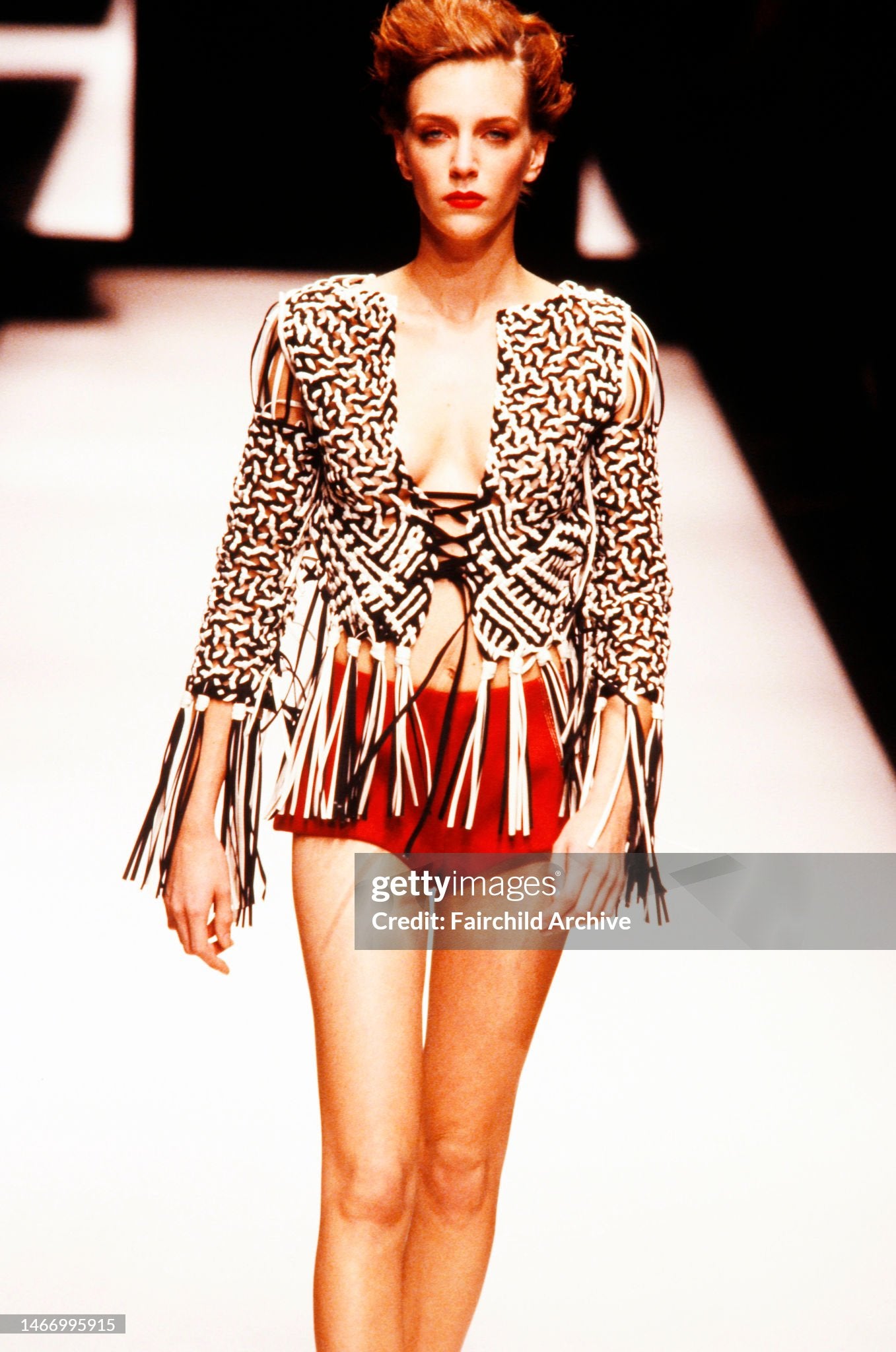 Gianfranco Ferre Spring 2001 Ready To Wear Collection Runway Show, Milan, Italy - 1 Jan 2001
Model Hannelore Knuts. (Photo by Fairchild Archive/Penske Media via Getty Images)