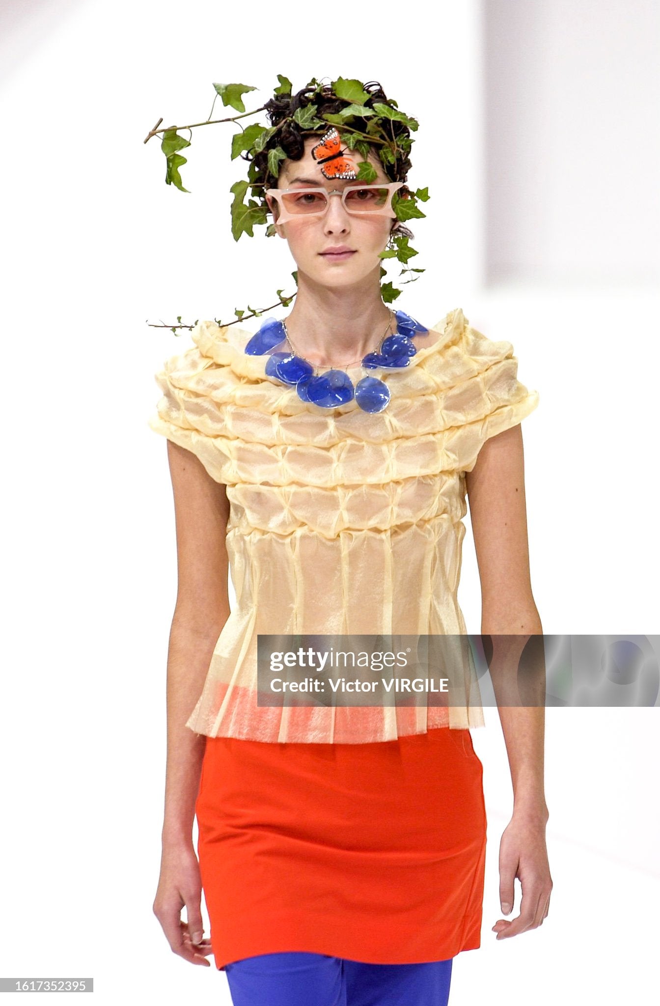 
Issey Miyake - Runway - Spring/Summer 2002 Paris Fashion Week
PARIS, FRANCE - OCTOBER 10: A model walks the runway during the Issey Miyake Ready to Wear Spring/Summer 2002 fashion show as part of the Paris Fashion Week on October 10, 2001 in Paris, France. (Photo by Victor VIRGILE/Gamma-Rapho via Getty Images)