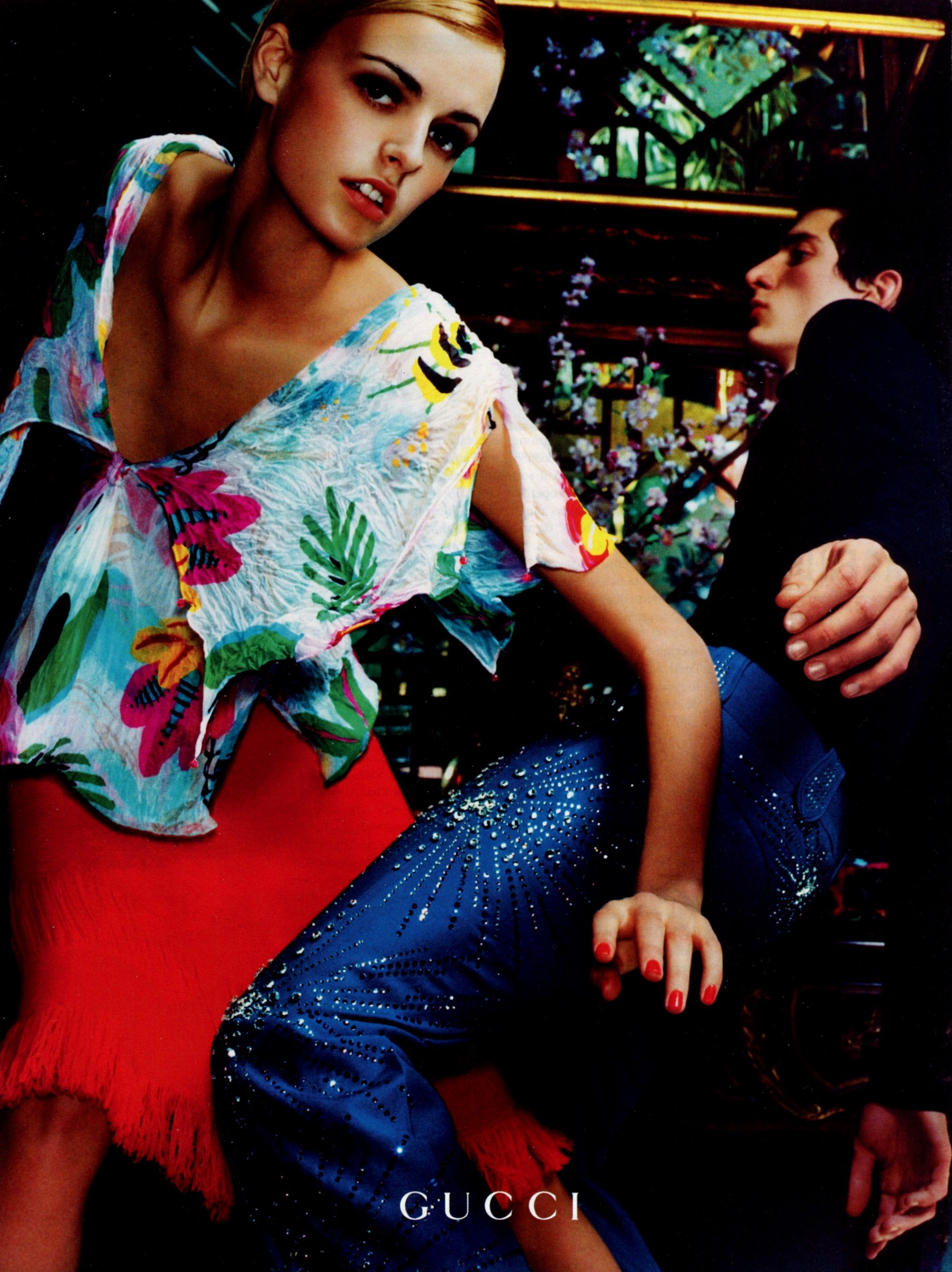  GUCCI SS 1999
AD CAMPAIGN: GUCCI SS 1999
MODELS: LIISA WINKLER, JACQUETTA WHEELER, ROBERT KONJIC
PHOTOGRAPHER: MARIO TESTINO
