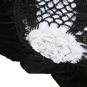 Vintage 90s Black & White Crochet Wrap, detail