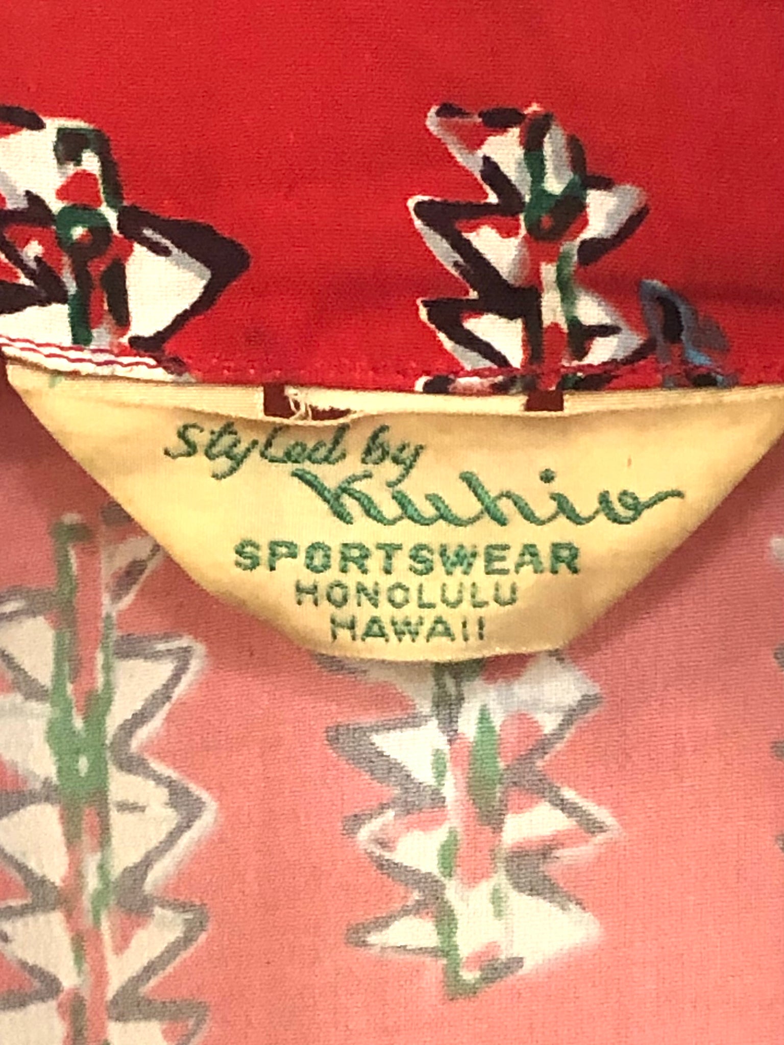Kuhio 50s Hawaiian Red Rayon Pake Muu