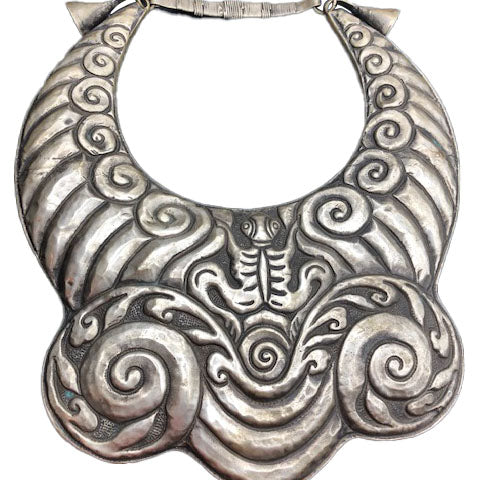 East Asian Hmong Large Metal Collar Front 1 of 5