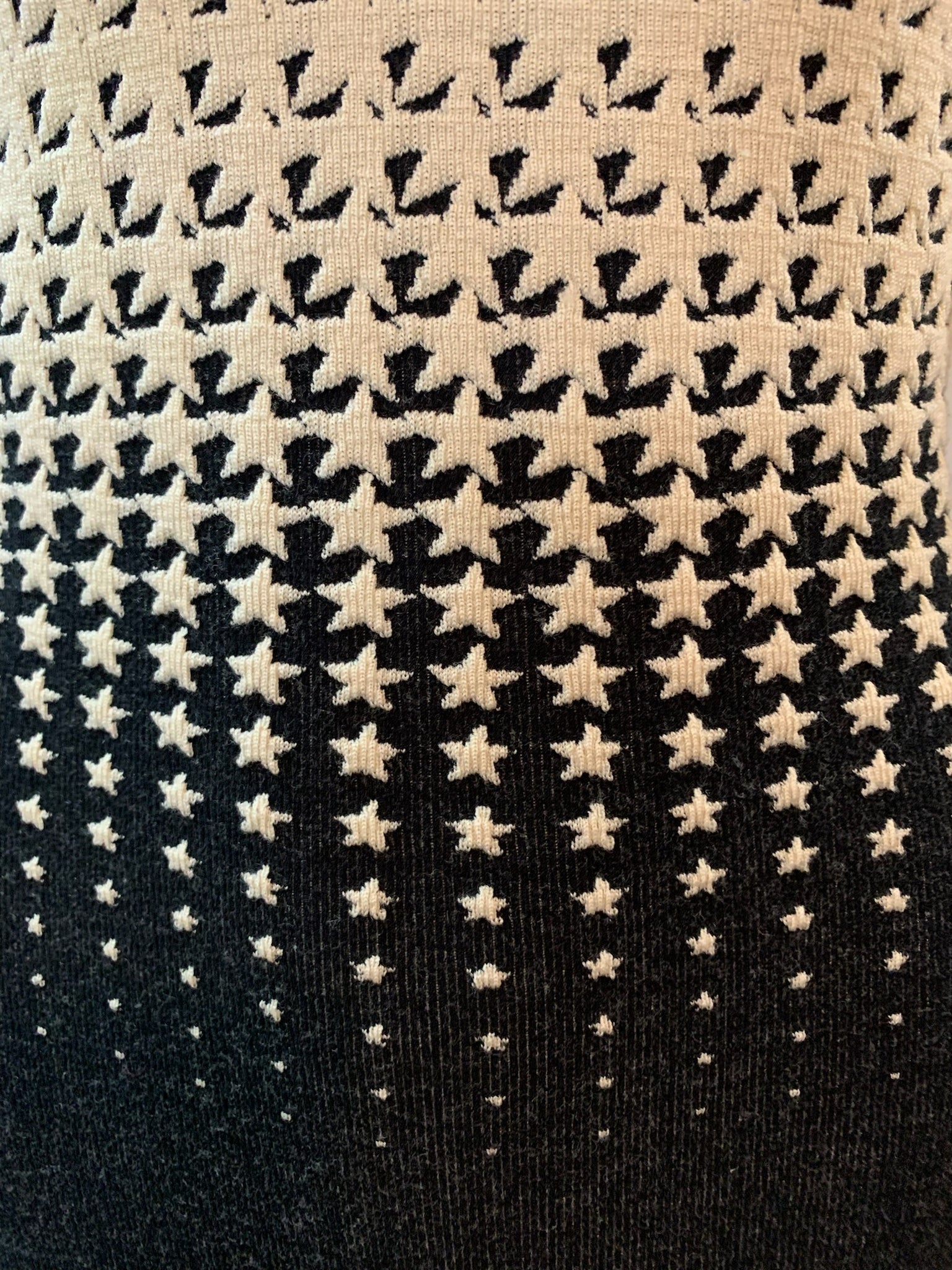  Thierry Mugler 90s Black and White Body Op Art Body Con Knit Dress DETAIL4 of 5