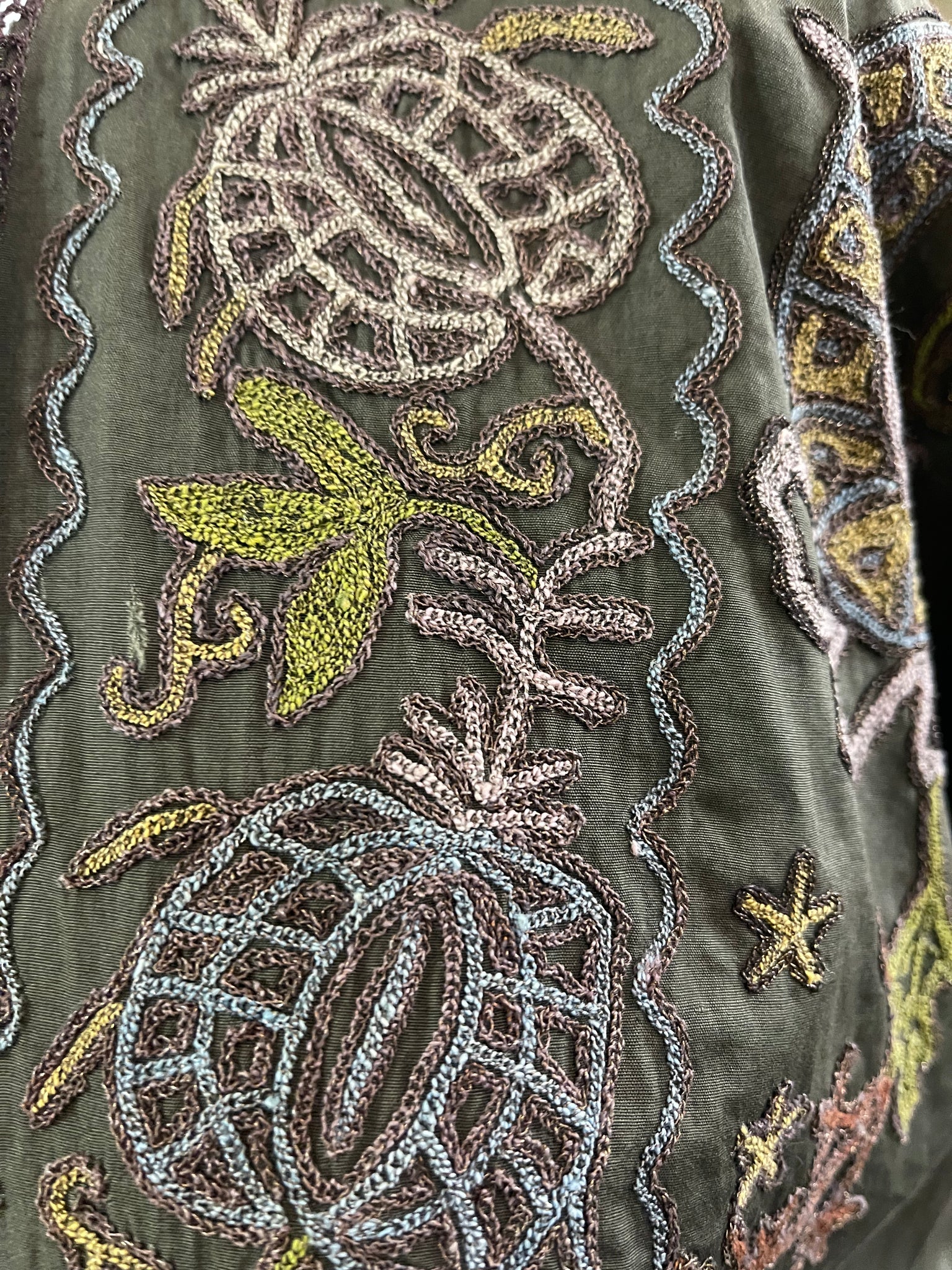  Ottoman Turkish Early 20th Century Embroidered Robe DETAIL 6 of 6