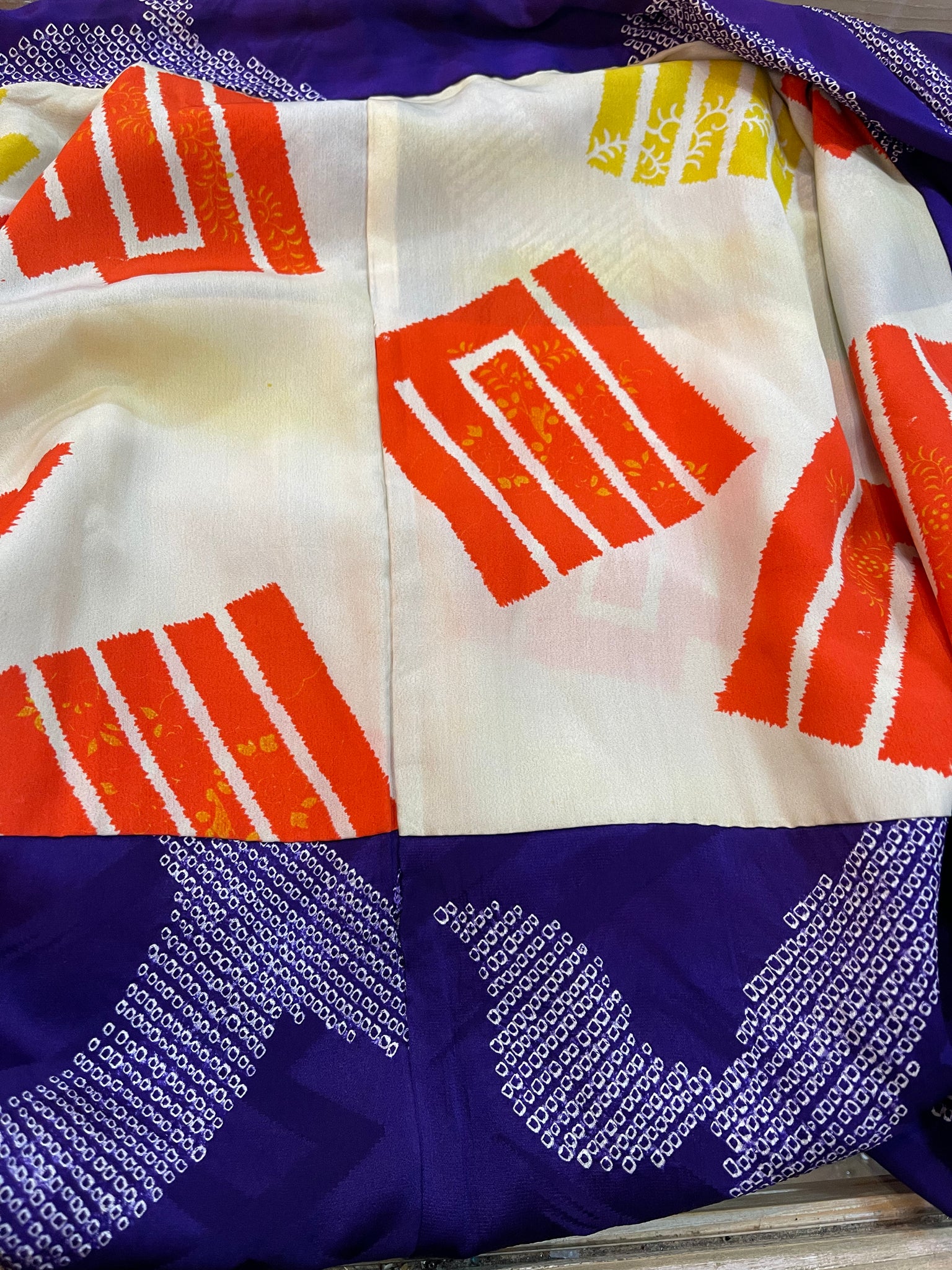 Purple Jacquard Short Kimono with Shibori Pattern LINING5 of 5