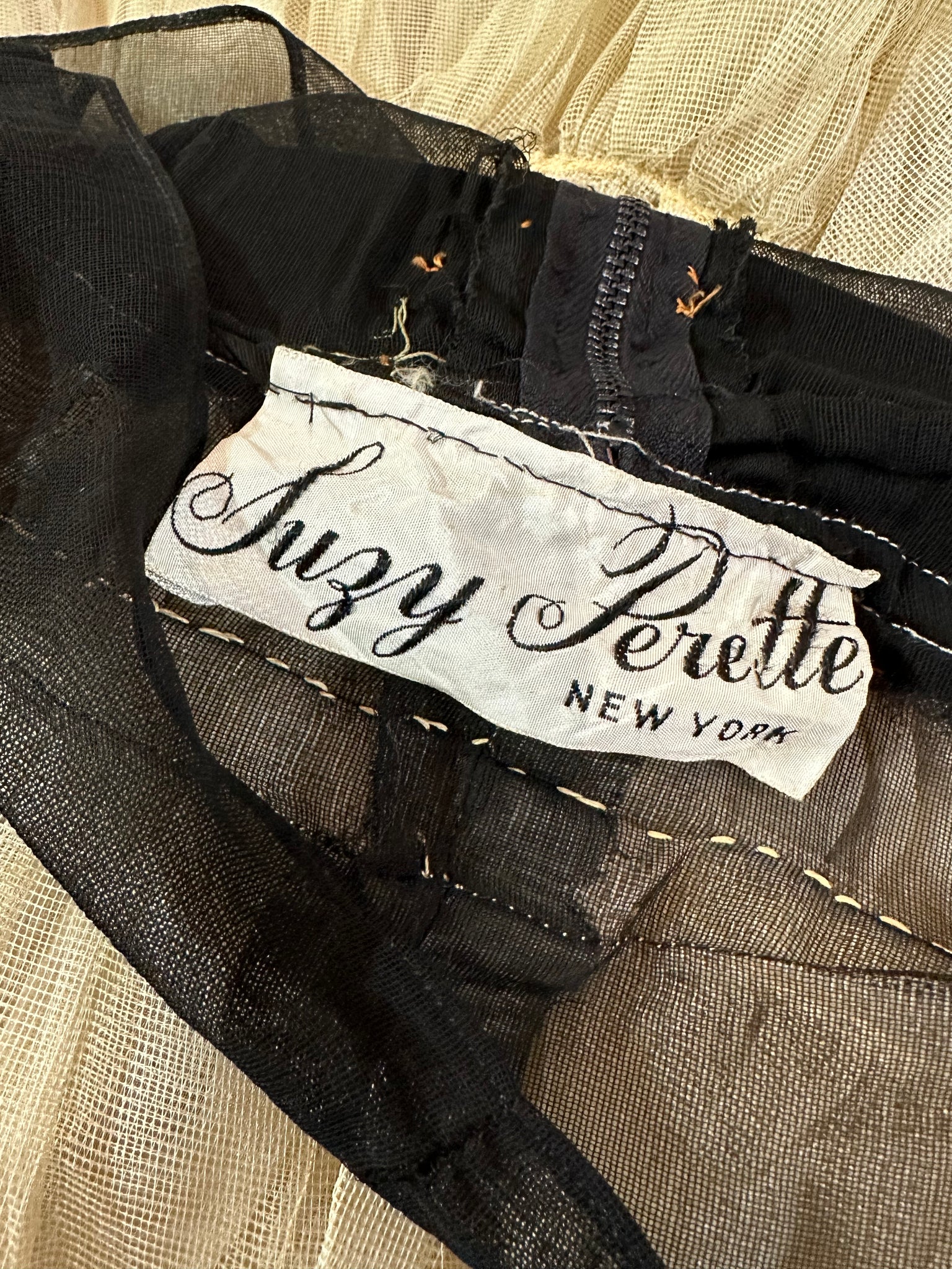 Suzy Perette 50s Drop waisted cocktail dress, label