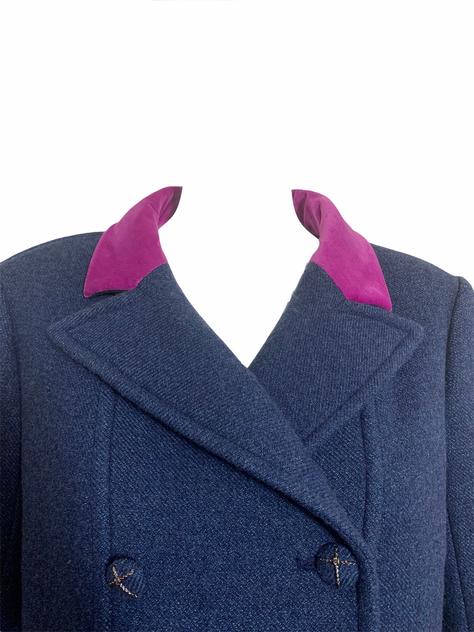 Chanel Early 2000s Cashmere Wool Blend Coat with Velvet Trim DETAIL 4 of 5