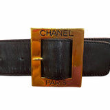 Chanel 90s Leather and Gold Tone Chain Belt, buckle