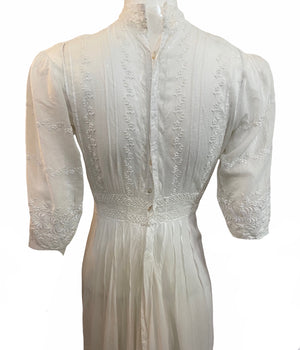 Edwardian White Cotton Voile Short Lawn Dress BODICE BACK 4 of 4